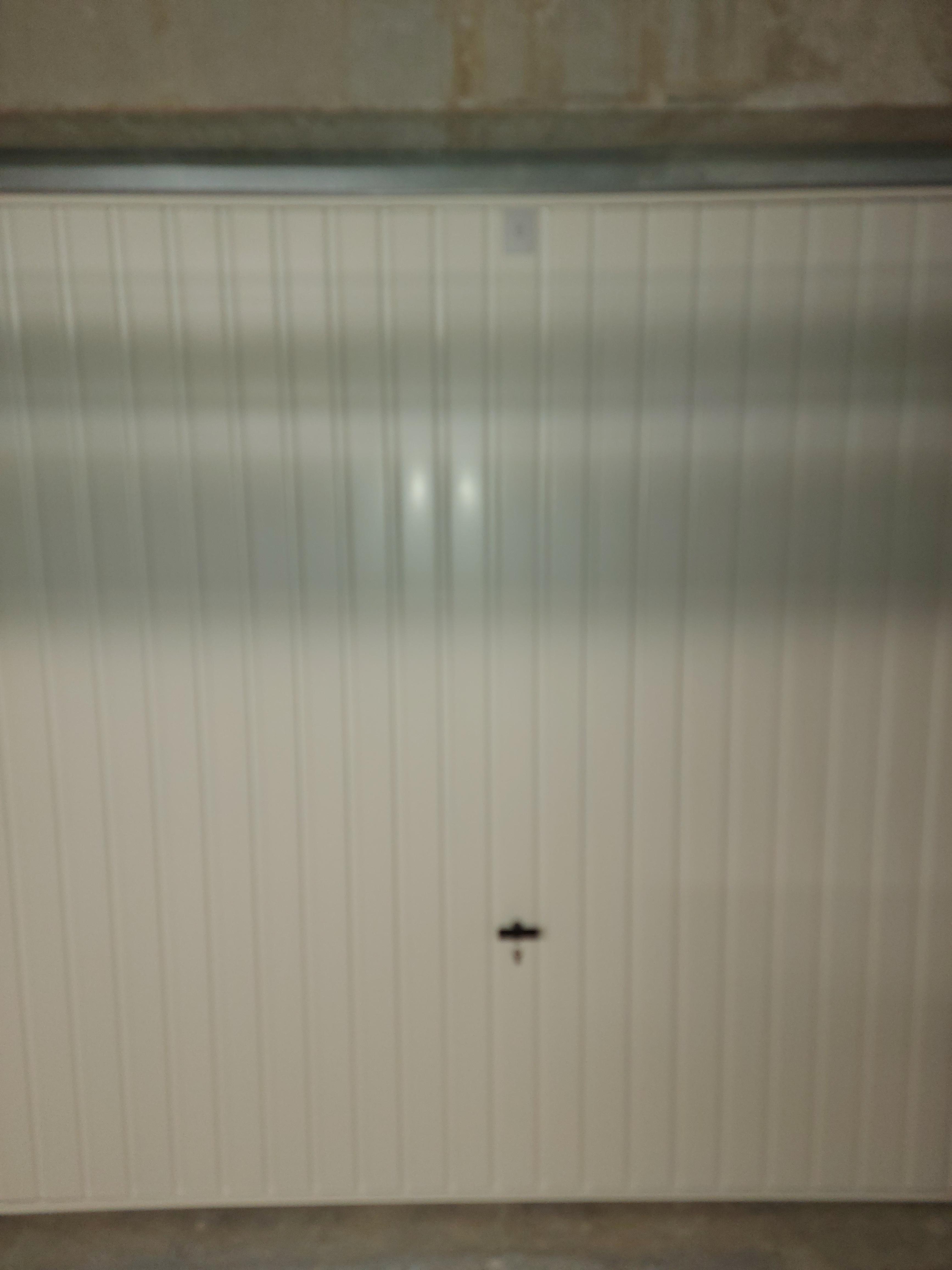 Garage à louer de 15m²
