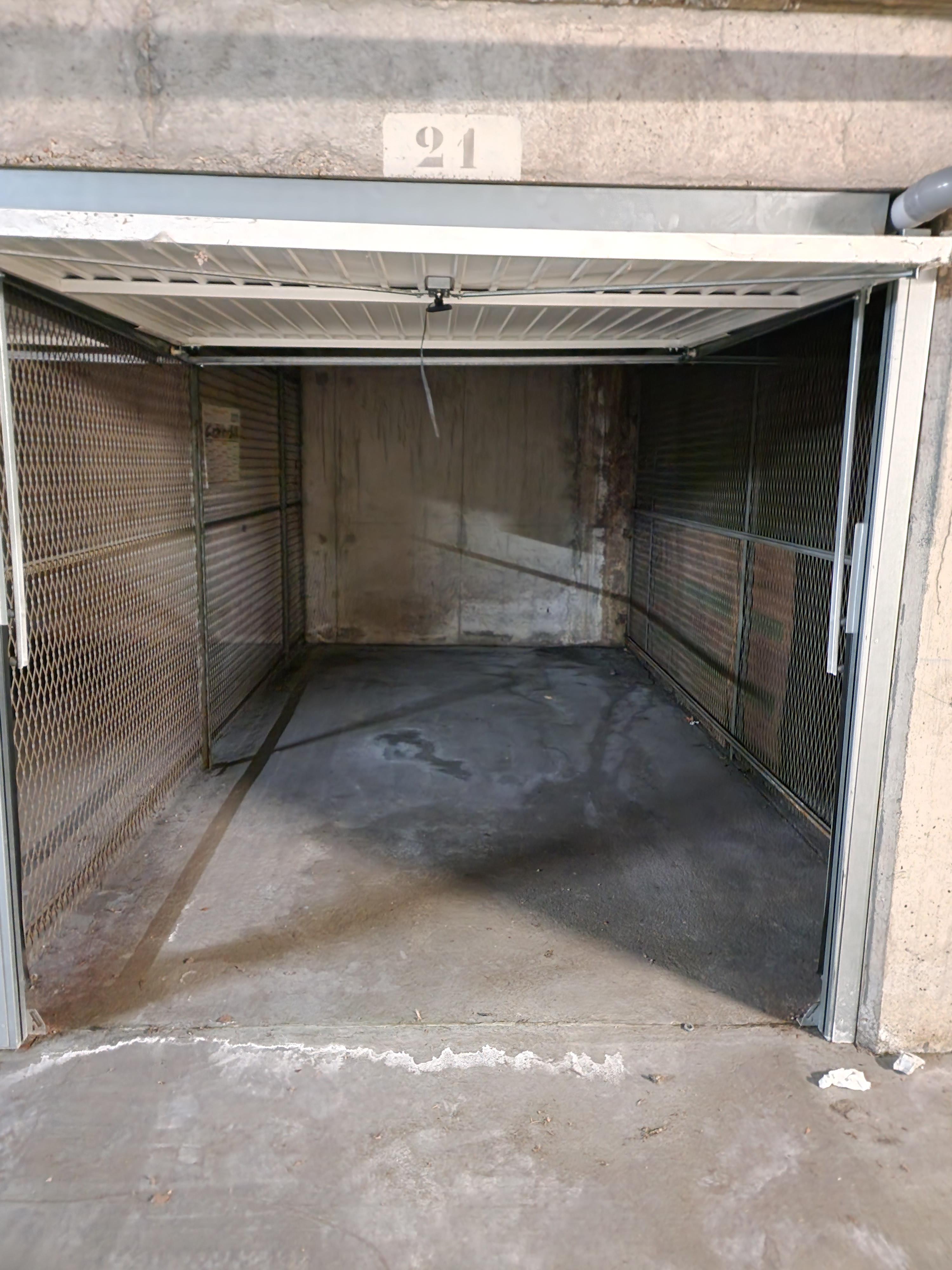 A louer : garage privé à Dourdan