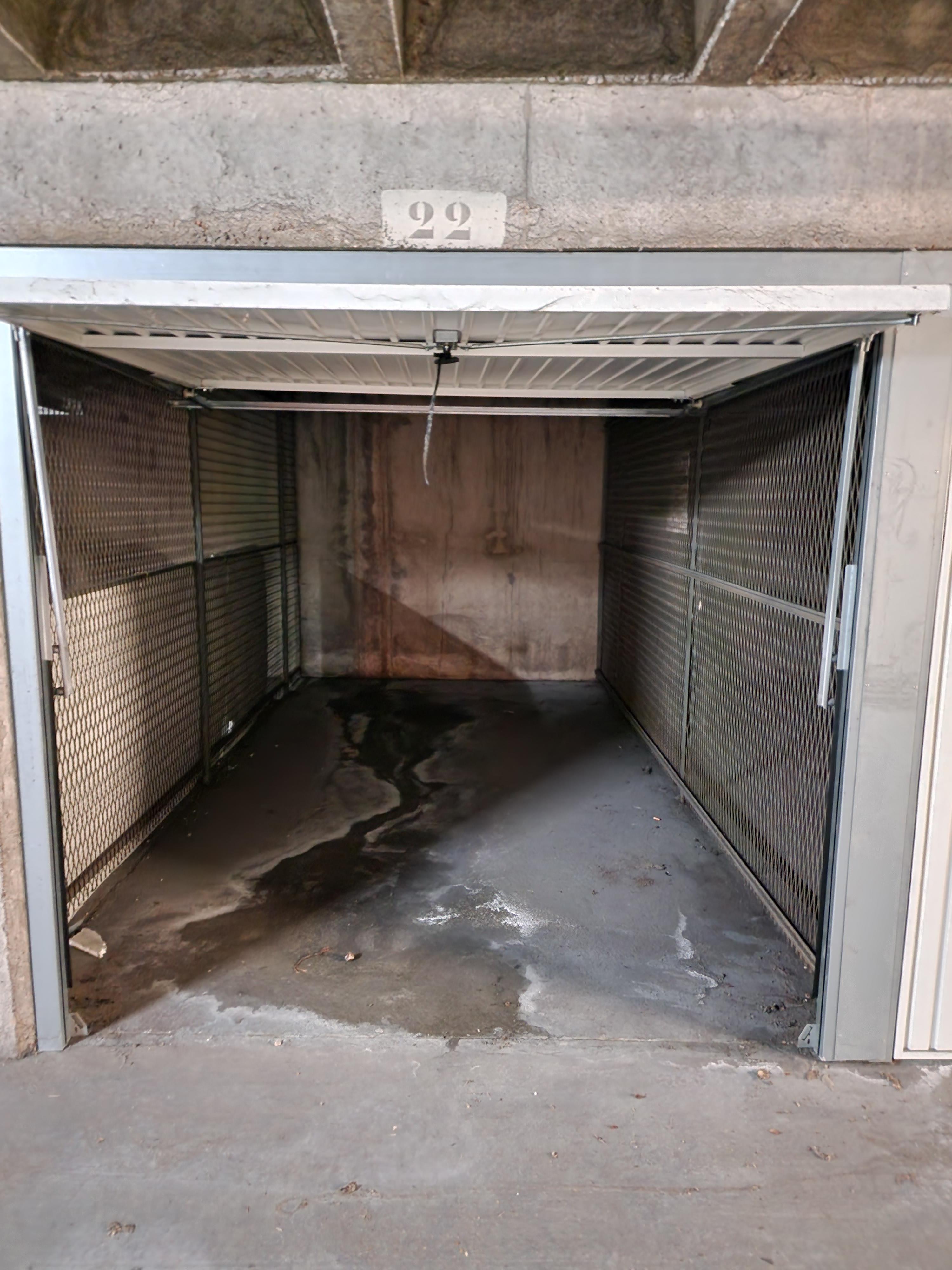 Garage privé de 12m²