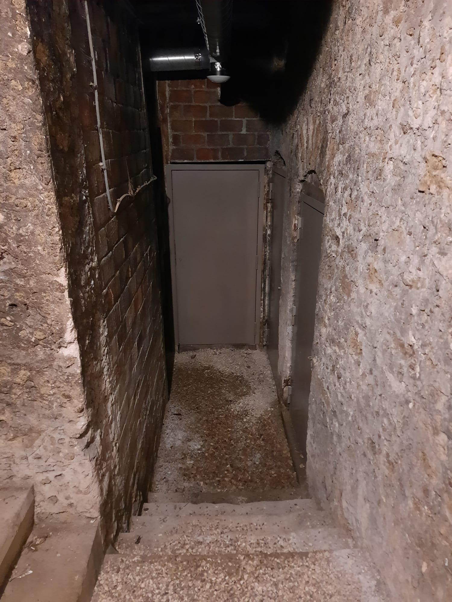 Cave de 7 m2 à louer près du