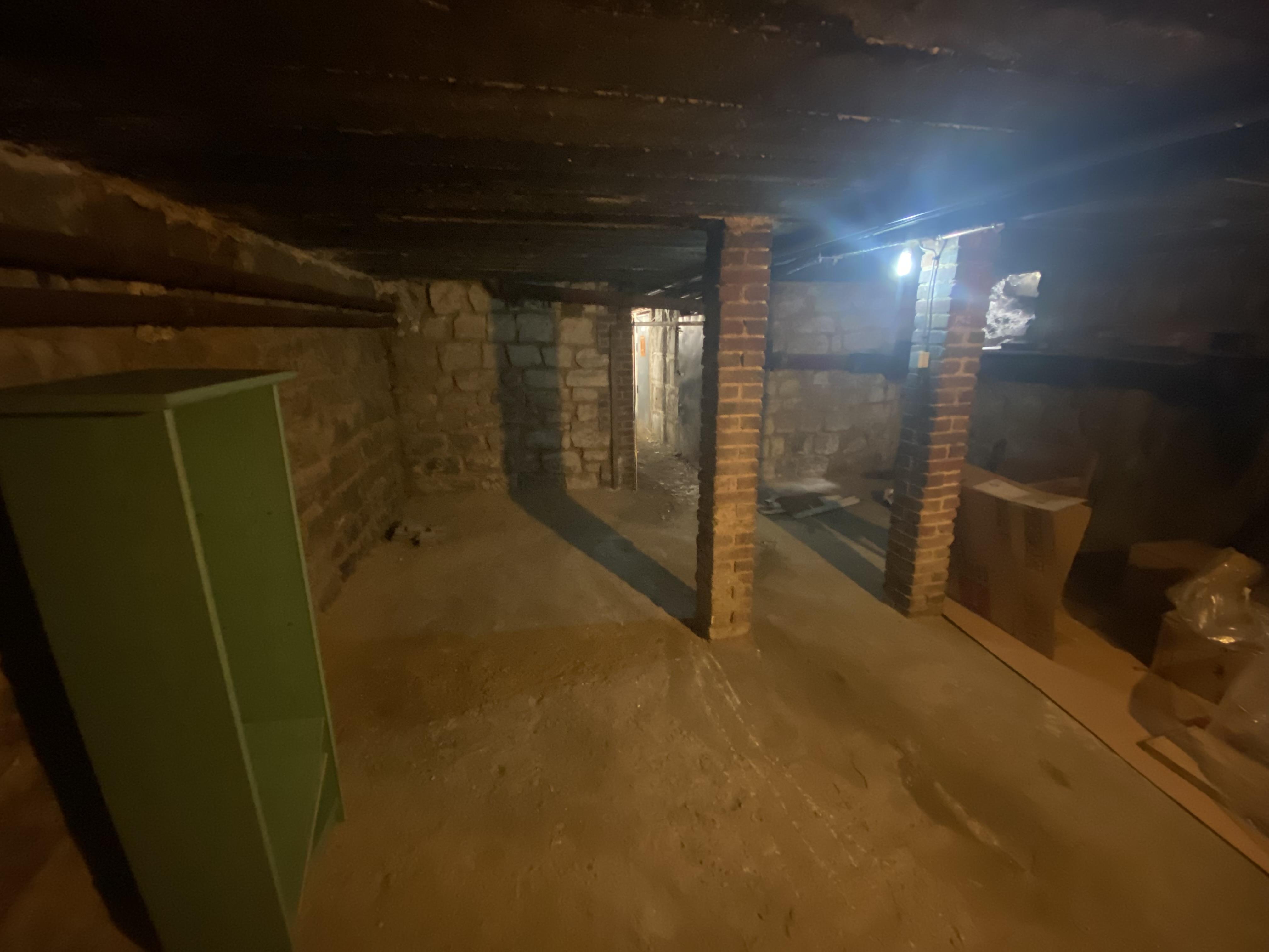 Cave de stockage sécurisée