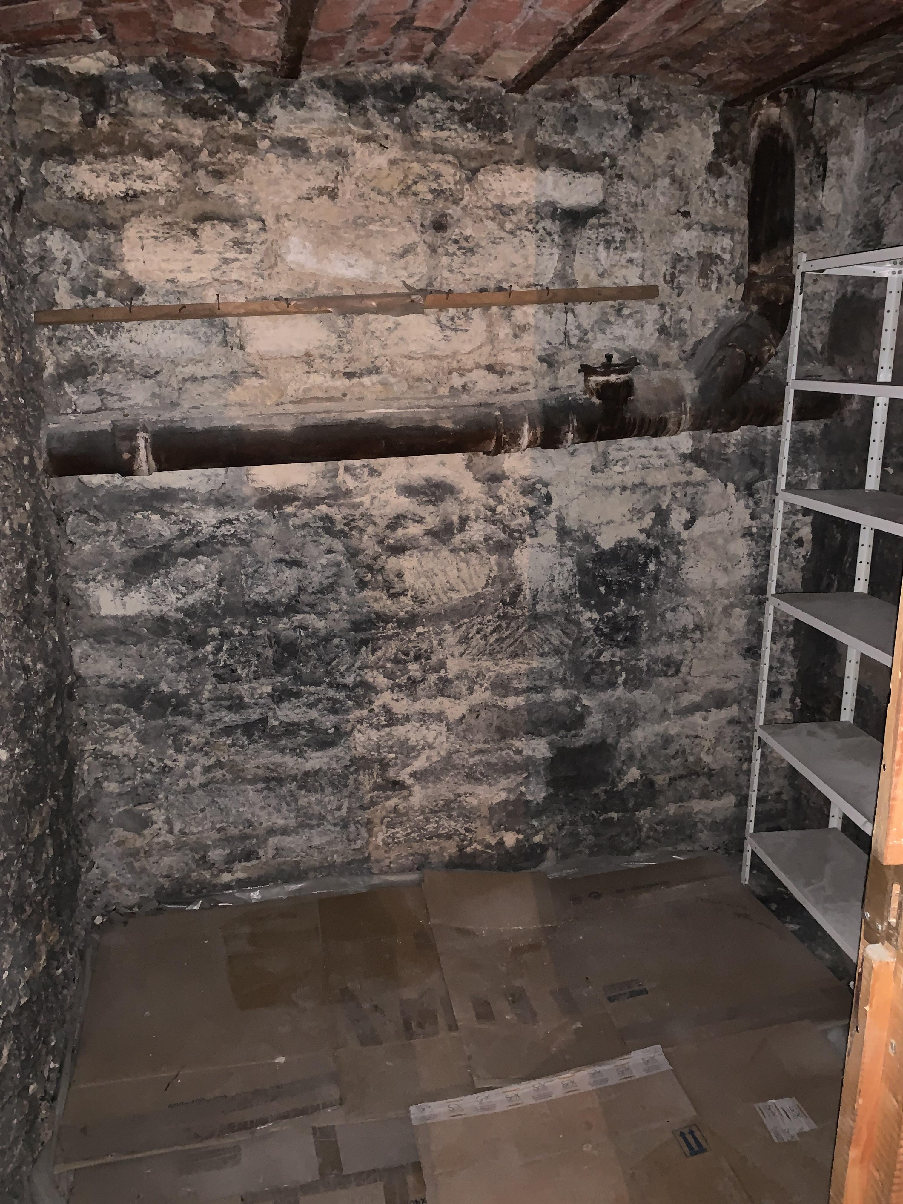 Cave saine et sécurisée 4m2 (10m3) - Paris