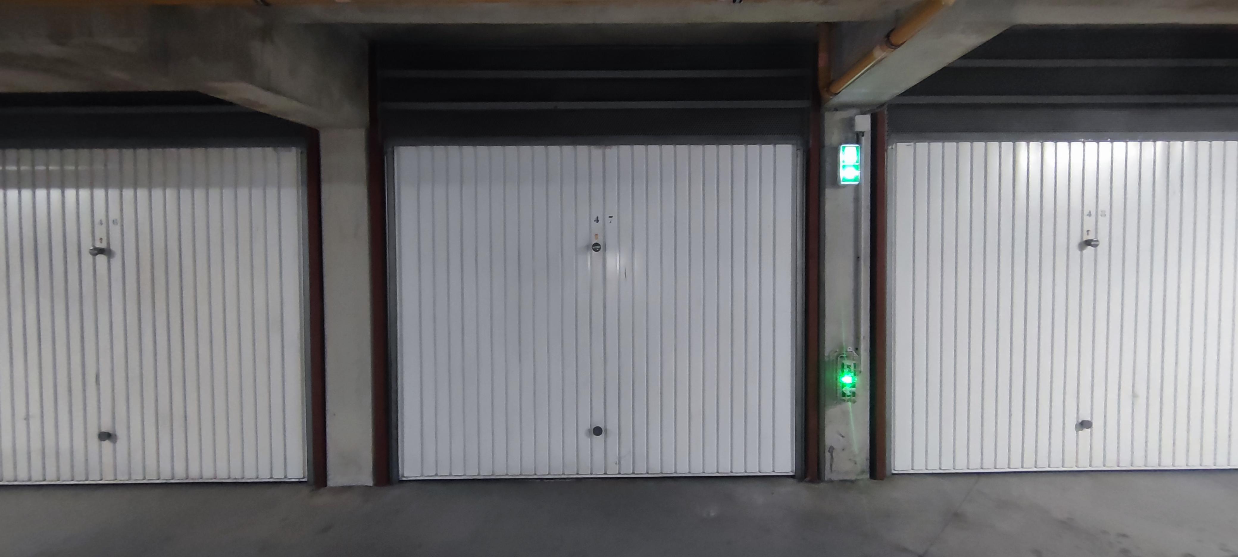 INTRA - Garage à louer