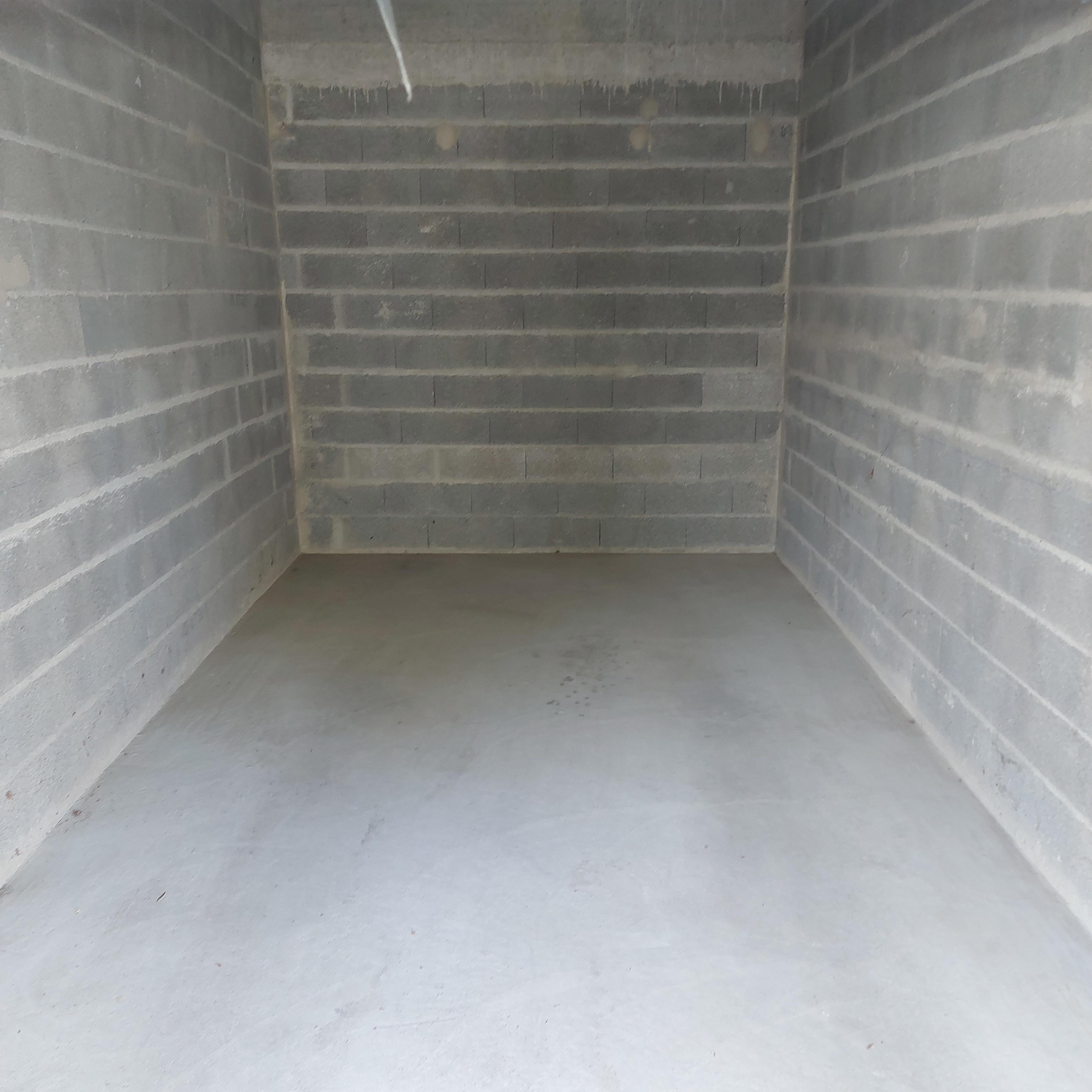 Location garage 14 m²