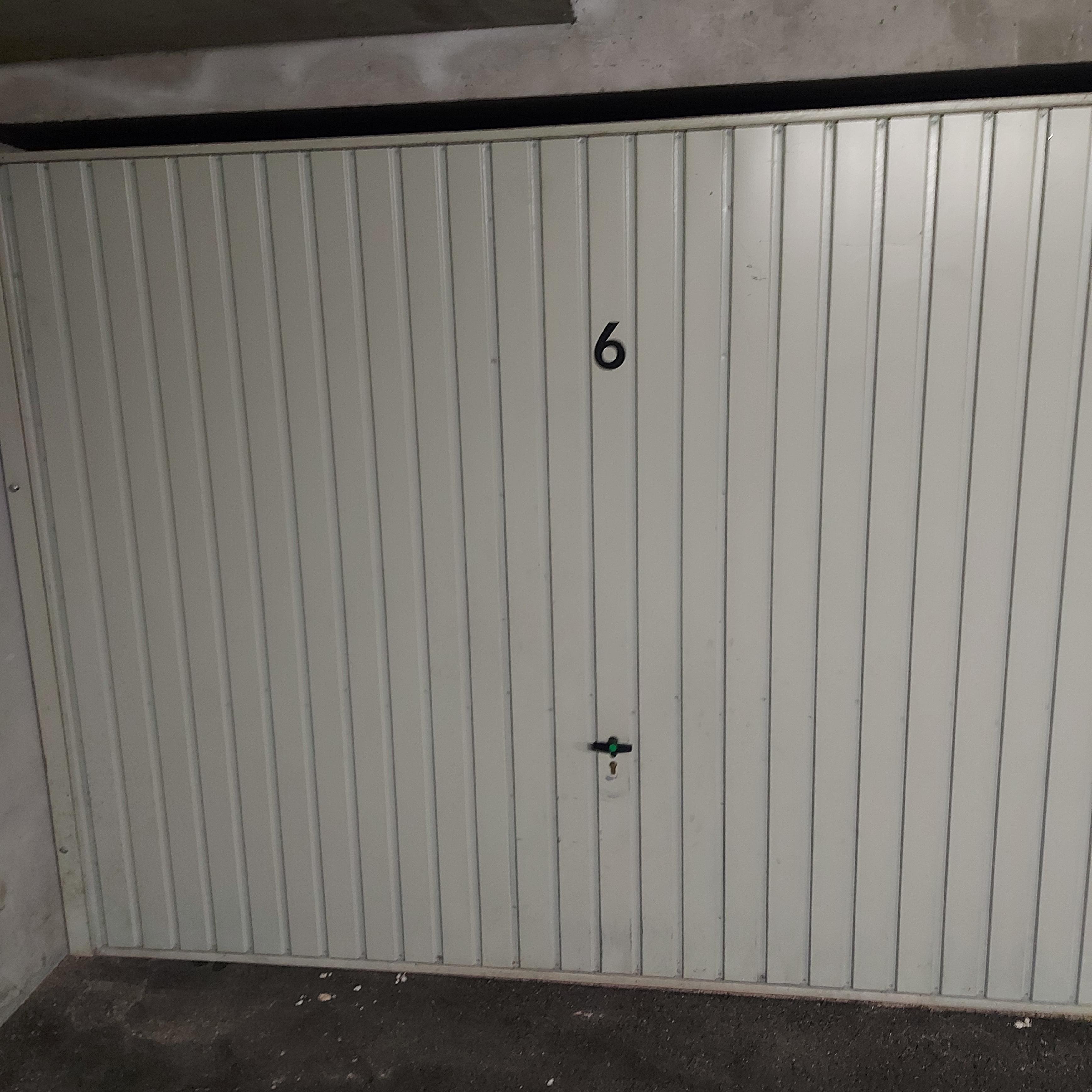 Garage spacieux 19m² à Annemasse
