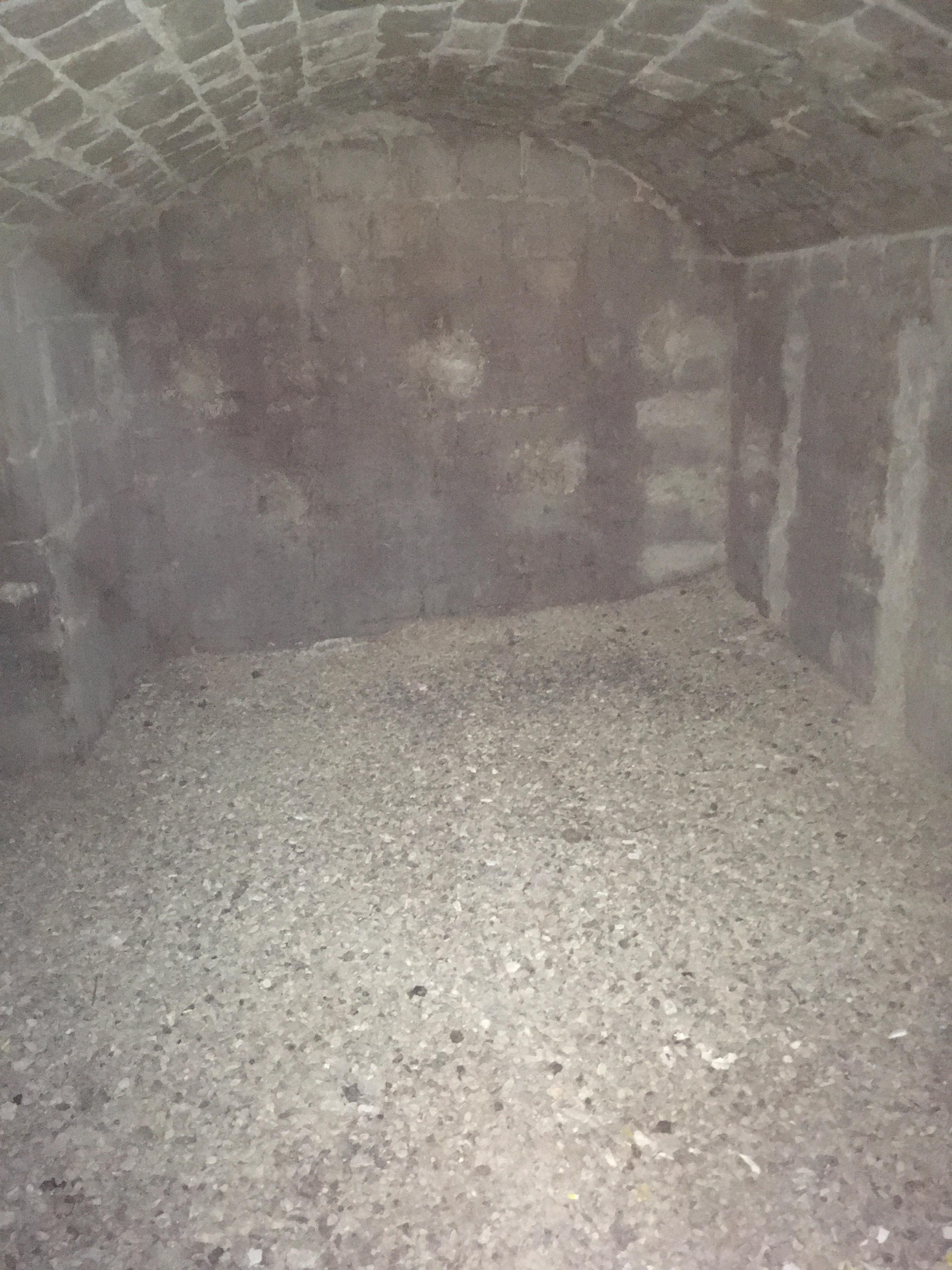 Cave de 34m2 dans le Sentier à Paris