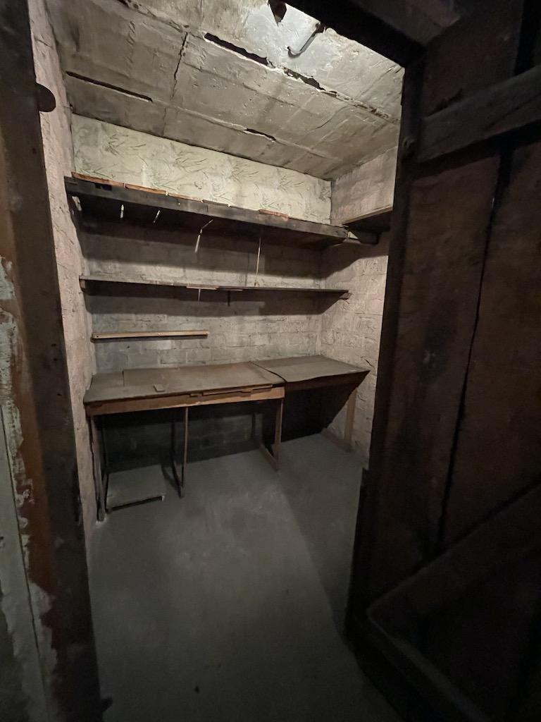 Cave 4 m2 - 58 rue Louise Michel
