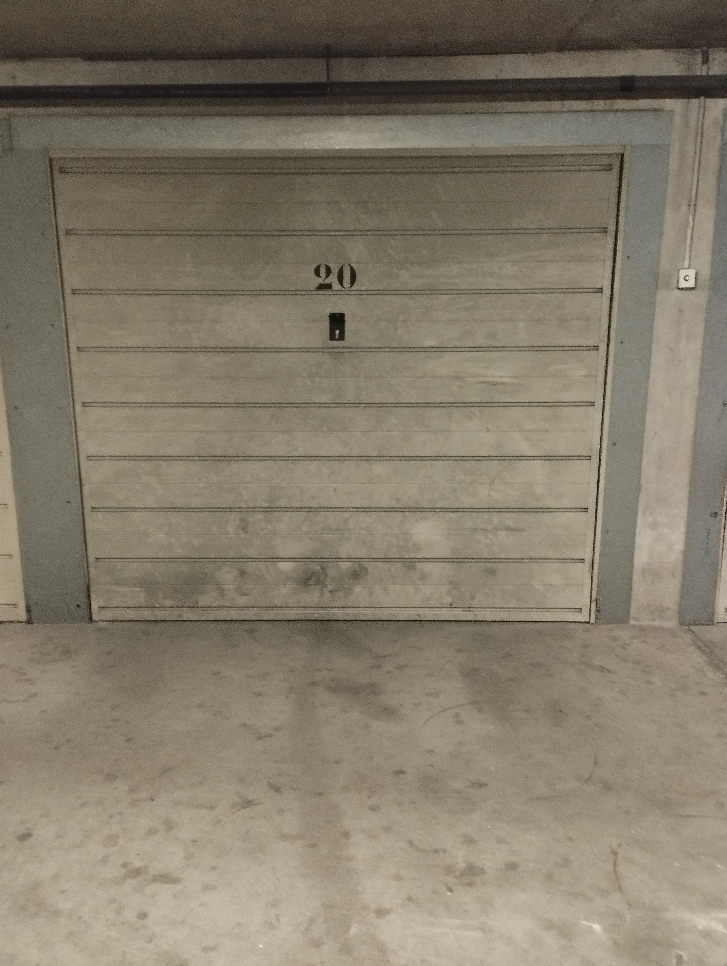 Box sécurisé / Stockage / Bron