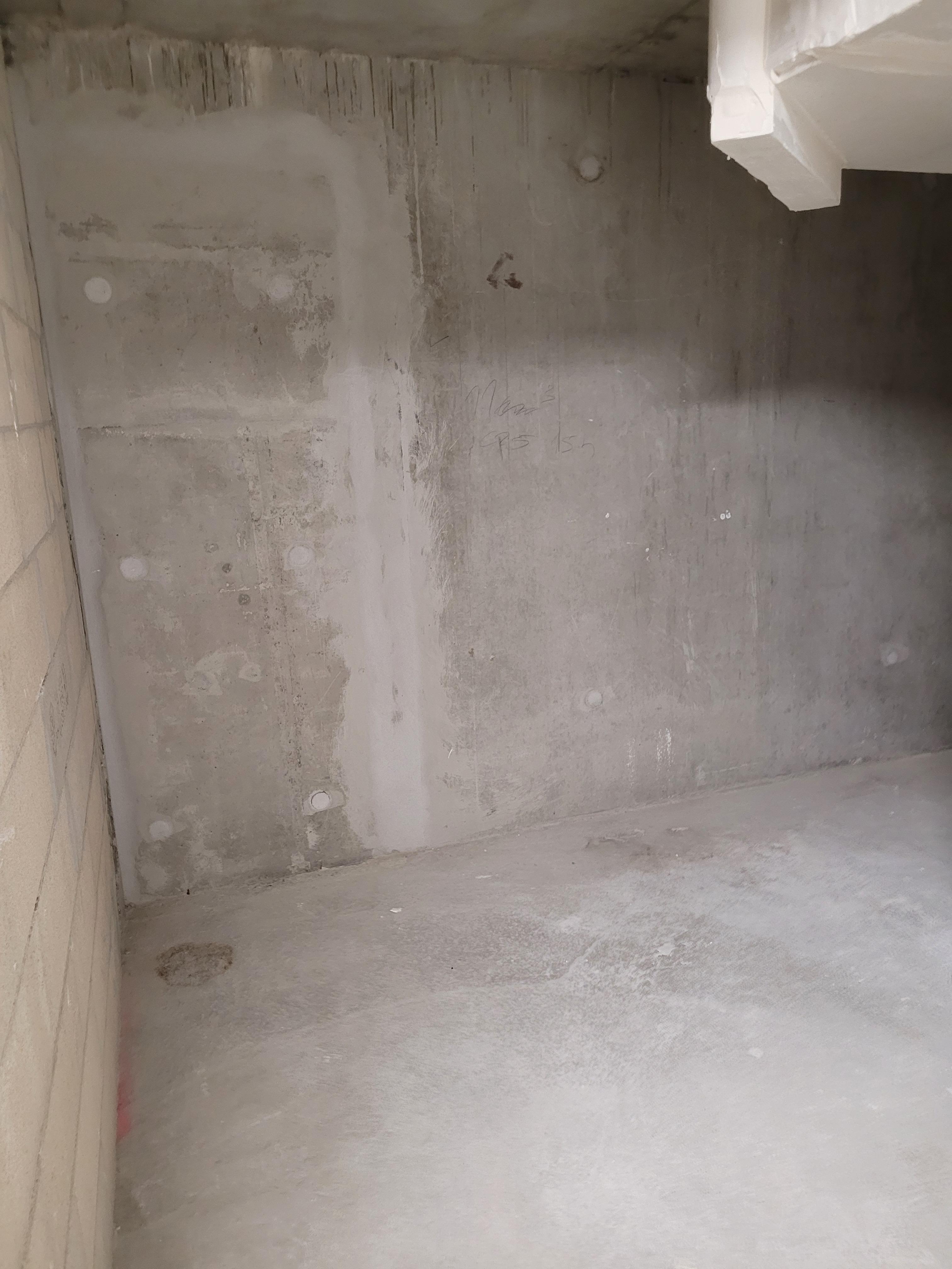 Grande cave saine - 6m²
