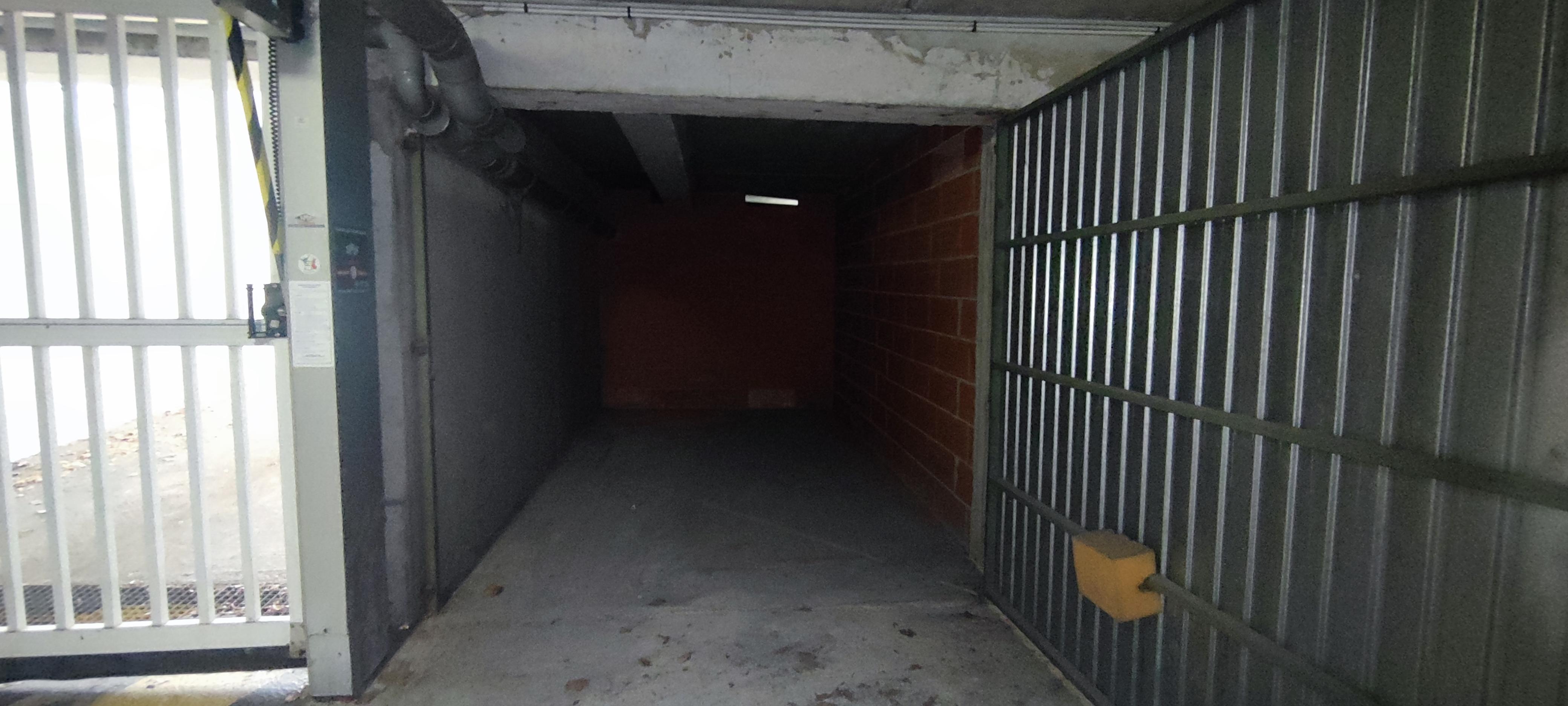 INTRA - Garage de 11m² sur Toulouse