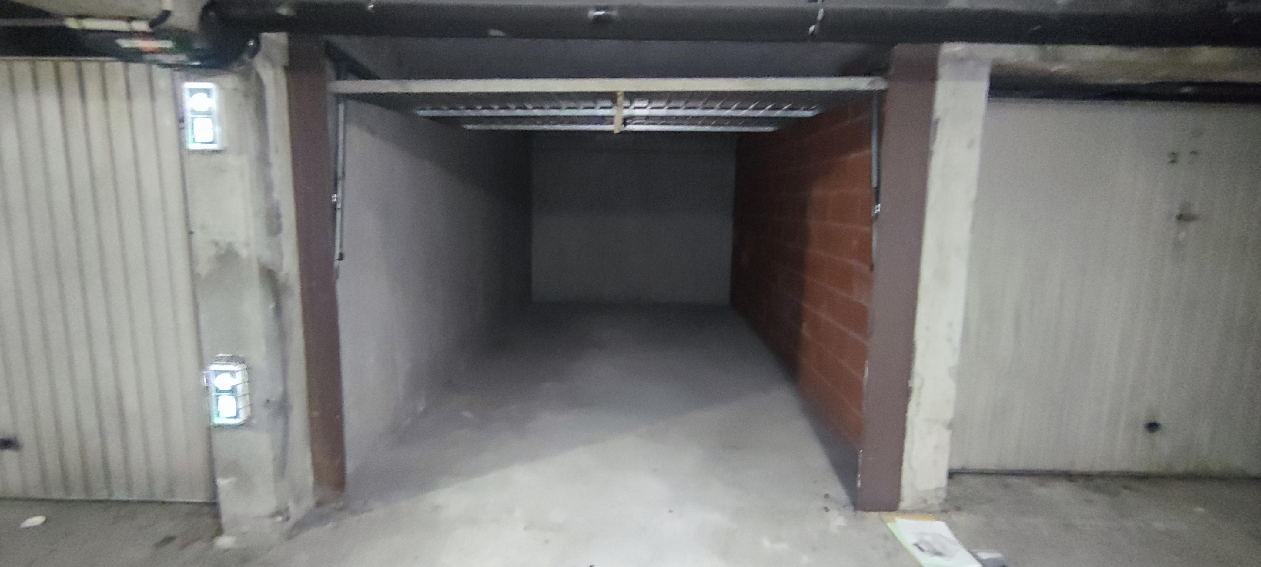 INTRA - Garage de 15m² sur Toulouse