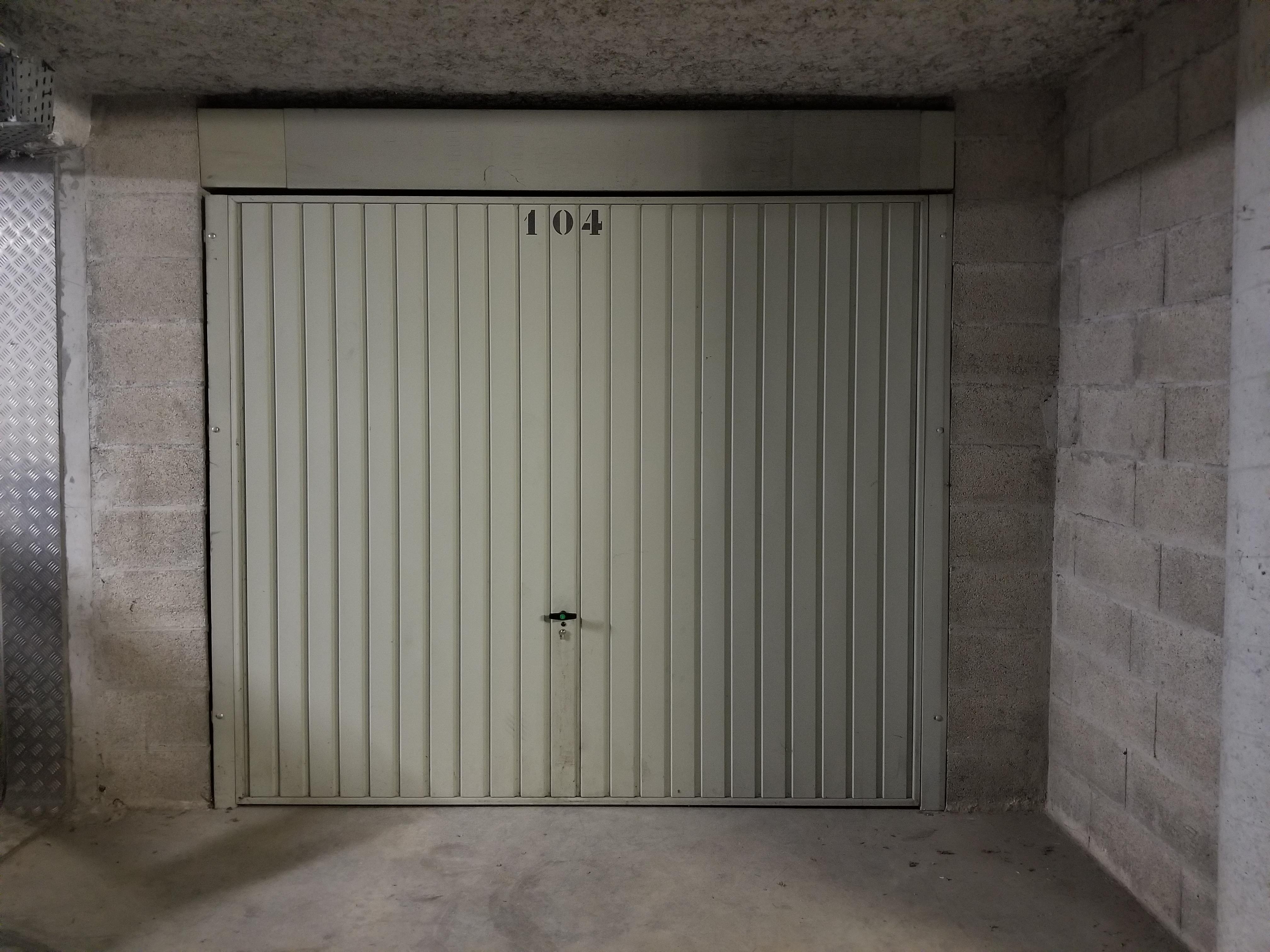 Garage / Stationnement à Saint Martin d'Hères