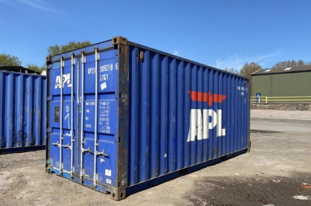 Centre ville - box stockage conteneur contenair 13,8m2