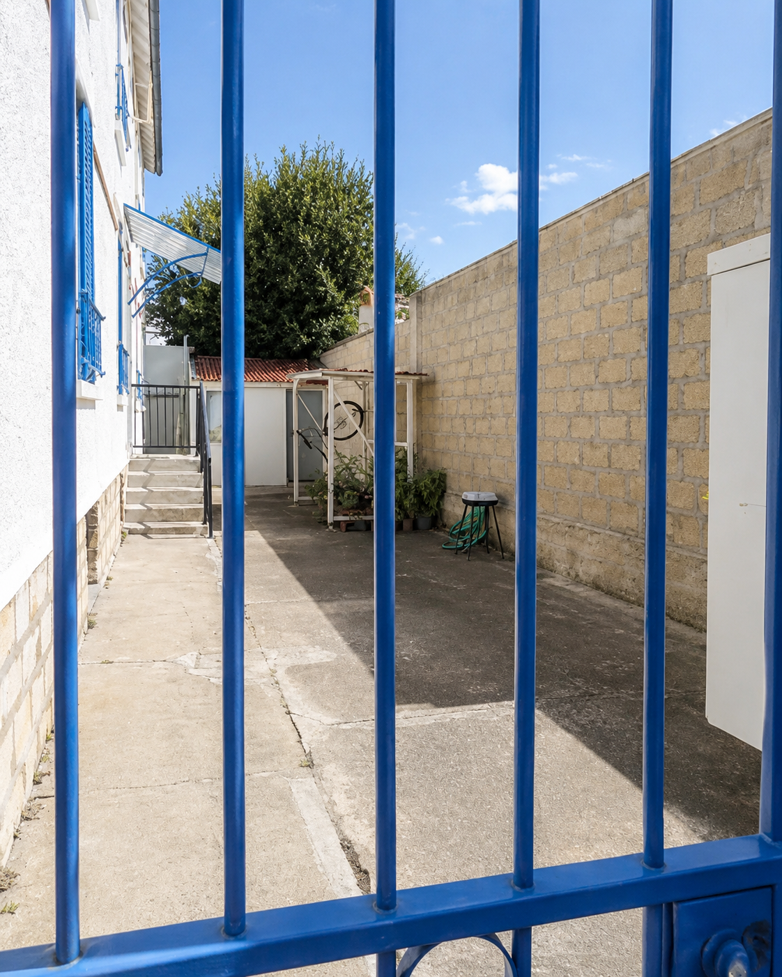 Box de stockage - 8m² Maison Alfort