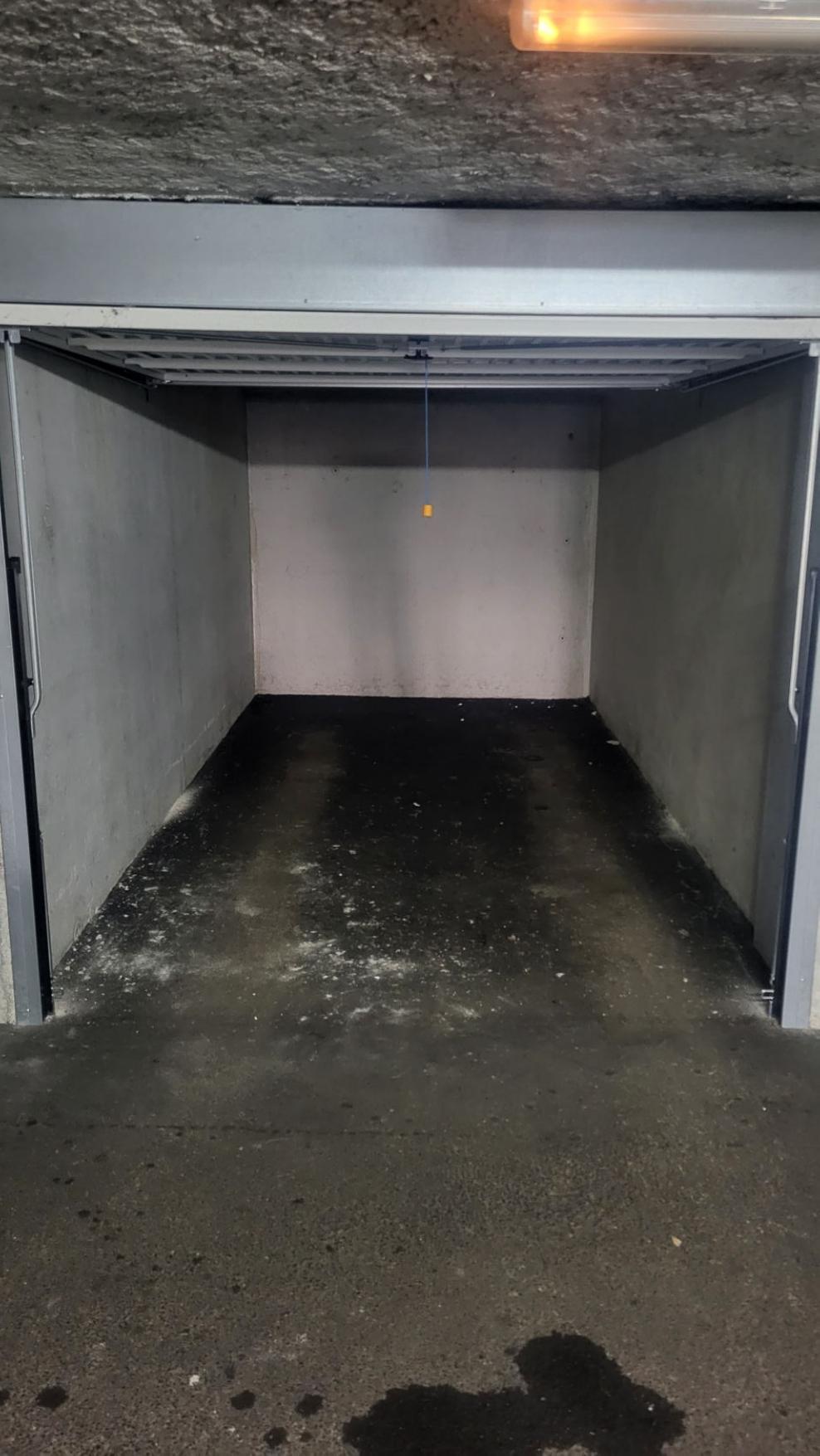 Garage/Box 11m² à Bensançon