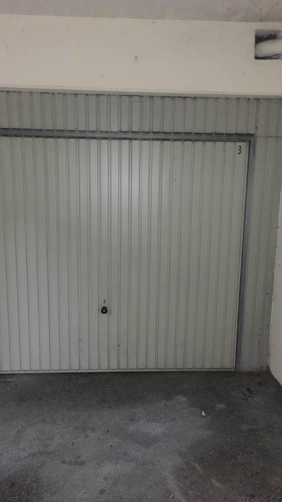 Location garage / box sécurisé 11m²