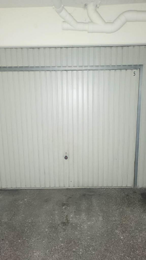 Location garage / box sécurisé 11m²