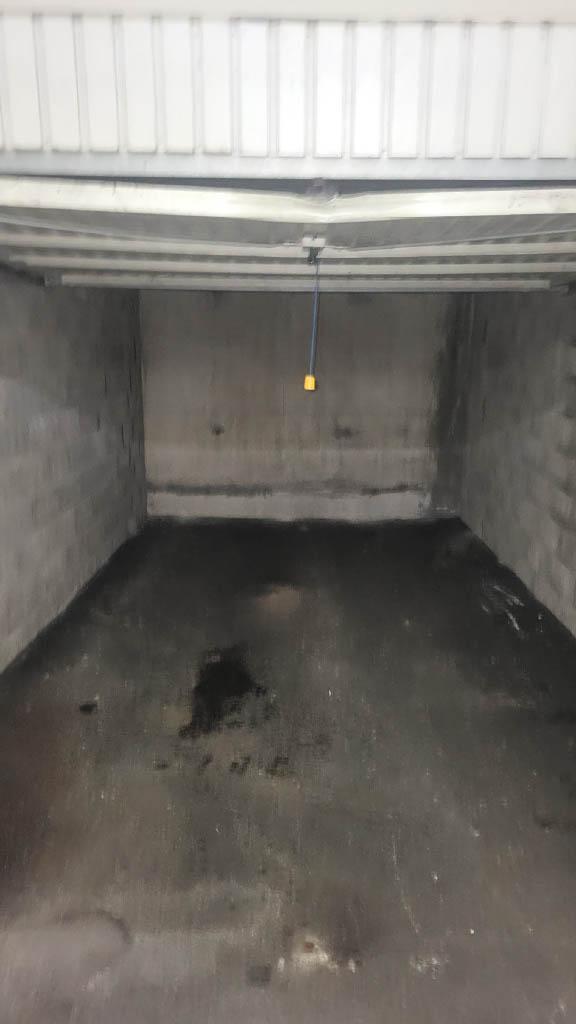 Garage / Stockage / Stationnement à Besançon