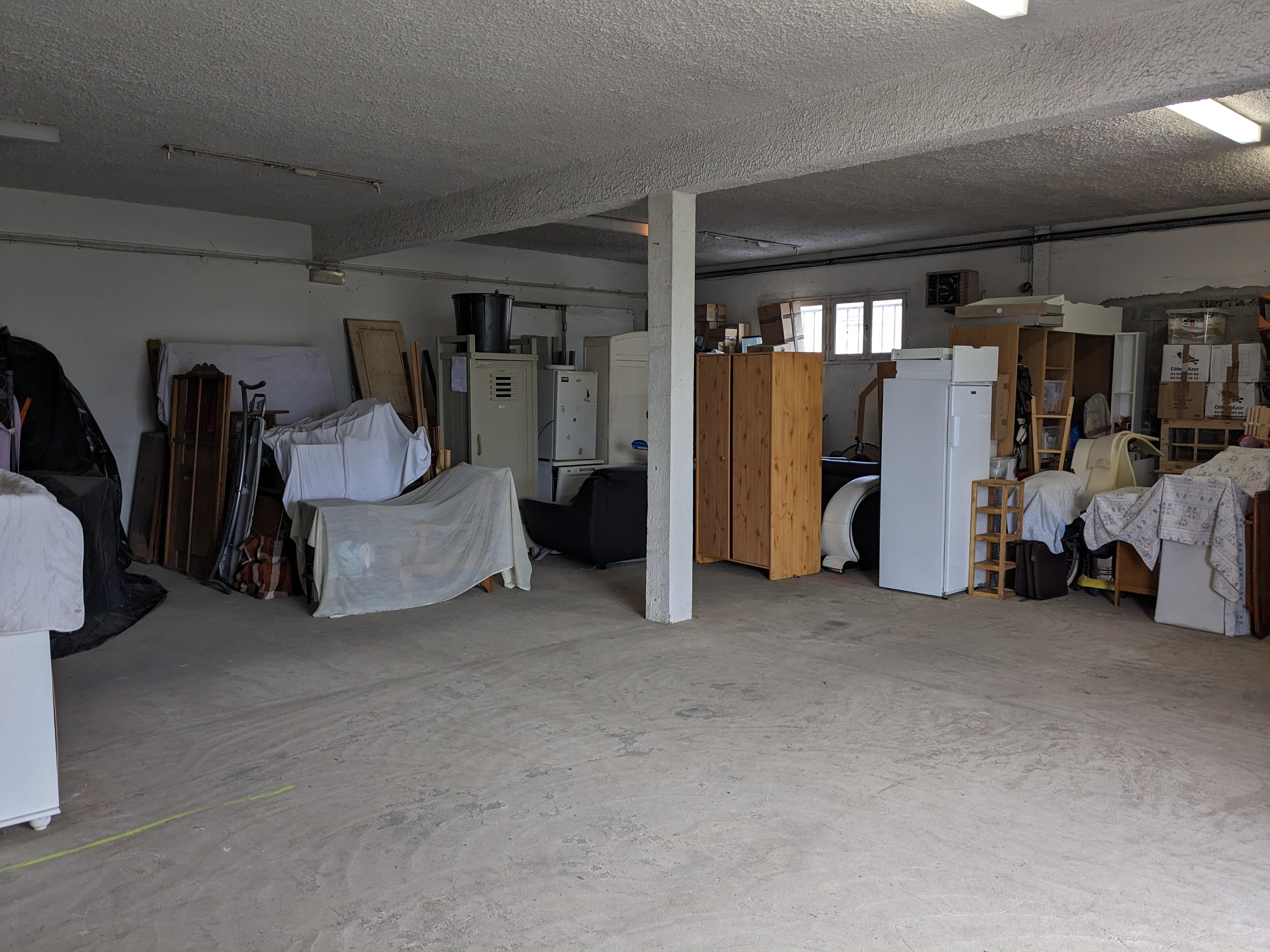 Garde meuble espace partagé - Saint-Médard-de-Mussidan - 10m2