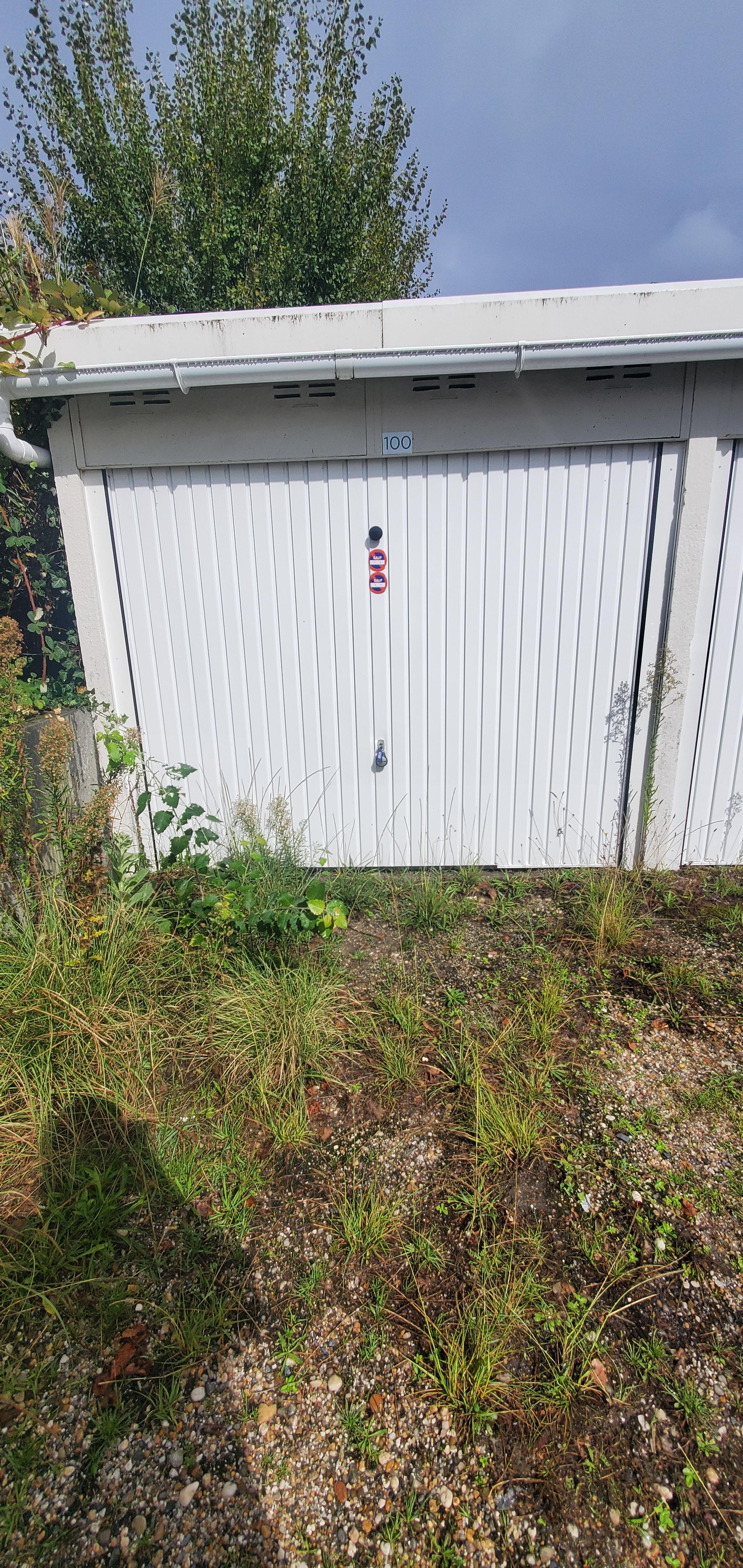 Location garage 13 m² à Pessac