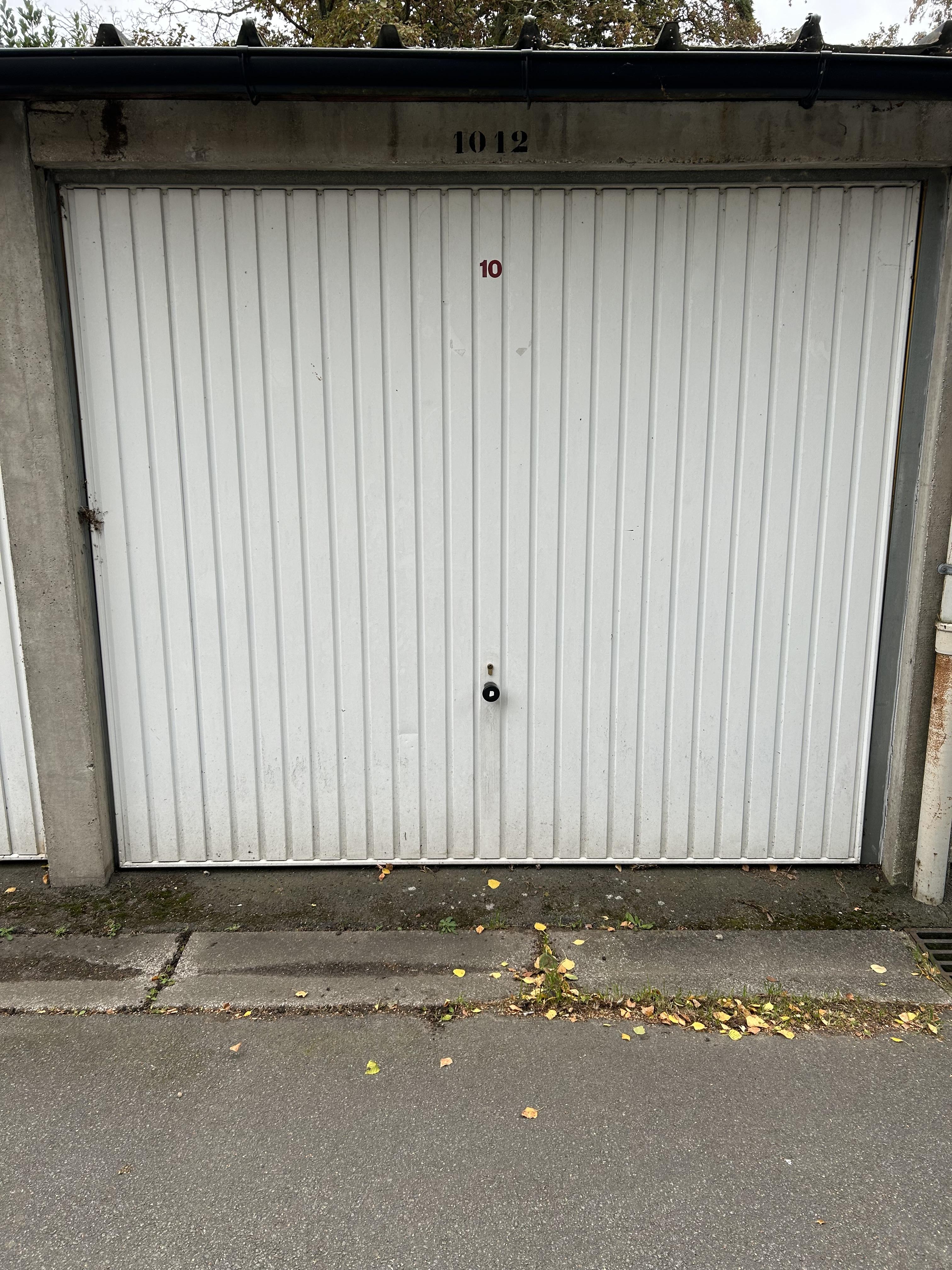 Box à louer en rez de chaussé à