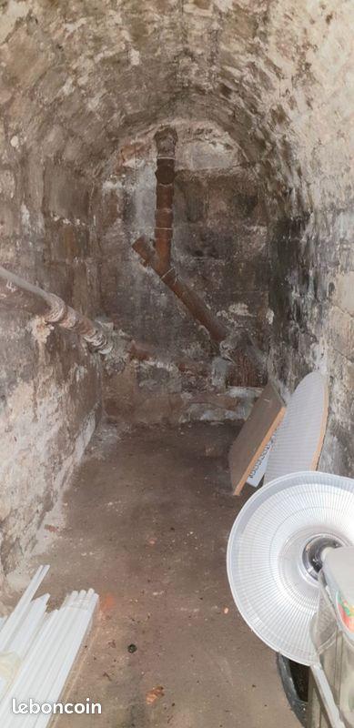 Cave à louer 7,7 - Paris 4e