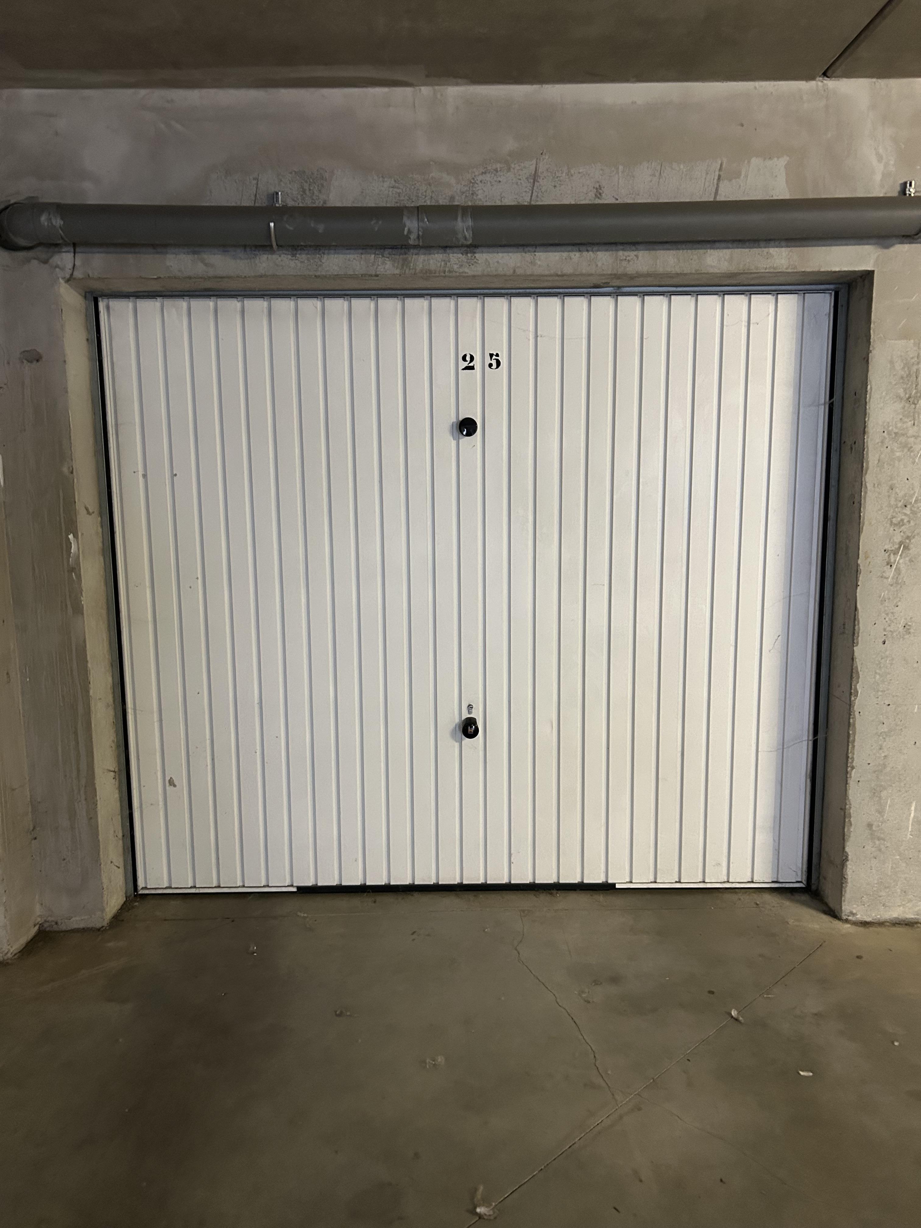 Garage sécurisé pour stationnement