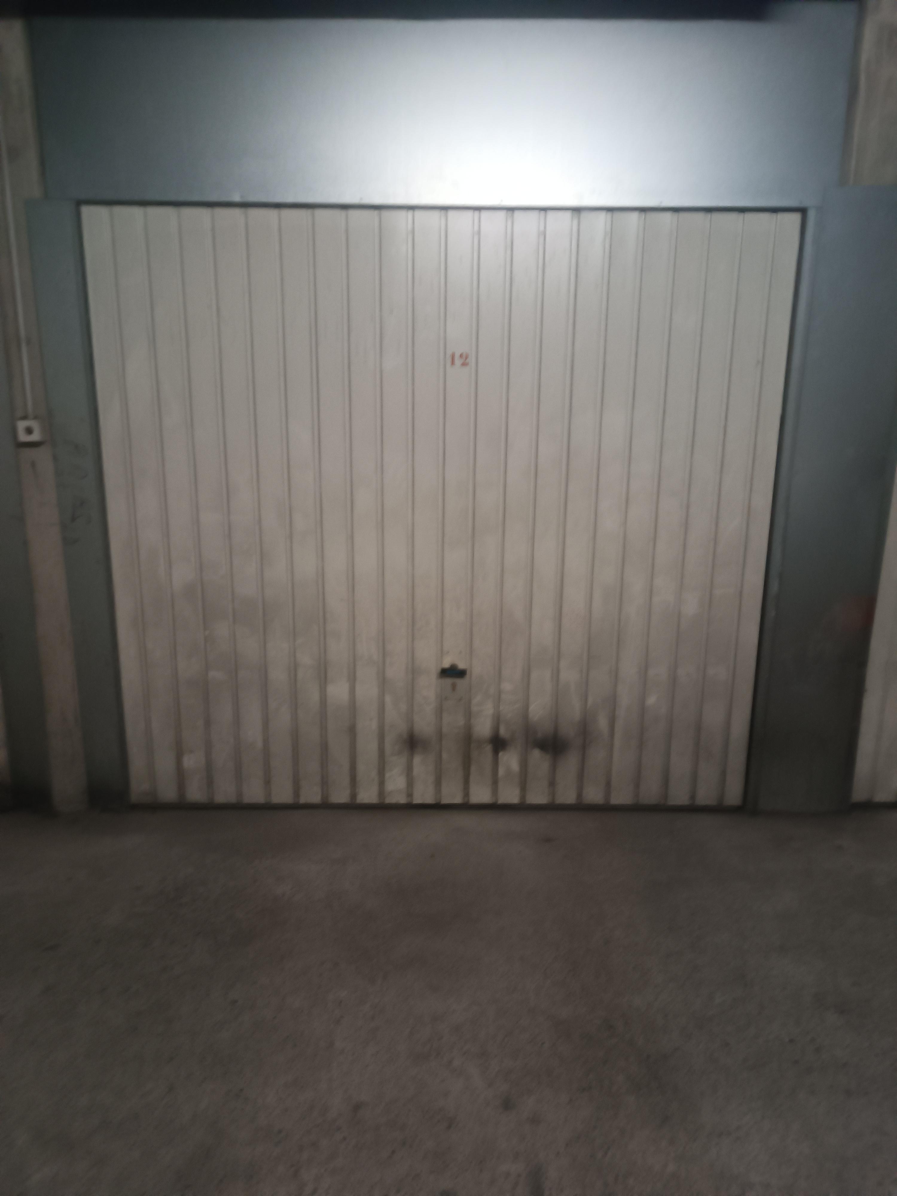 INTRA - Garage privé pour stationnement à Toulouse