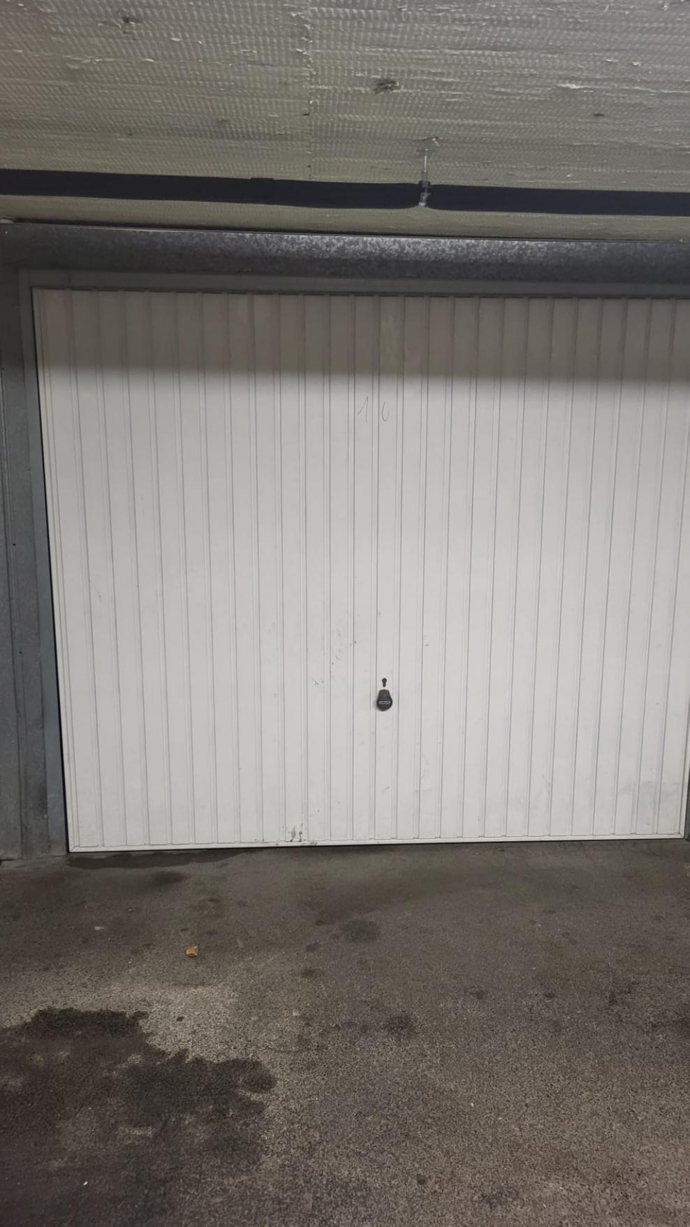 Garage sécurisé - Cité de la Viotte