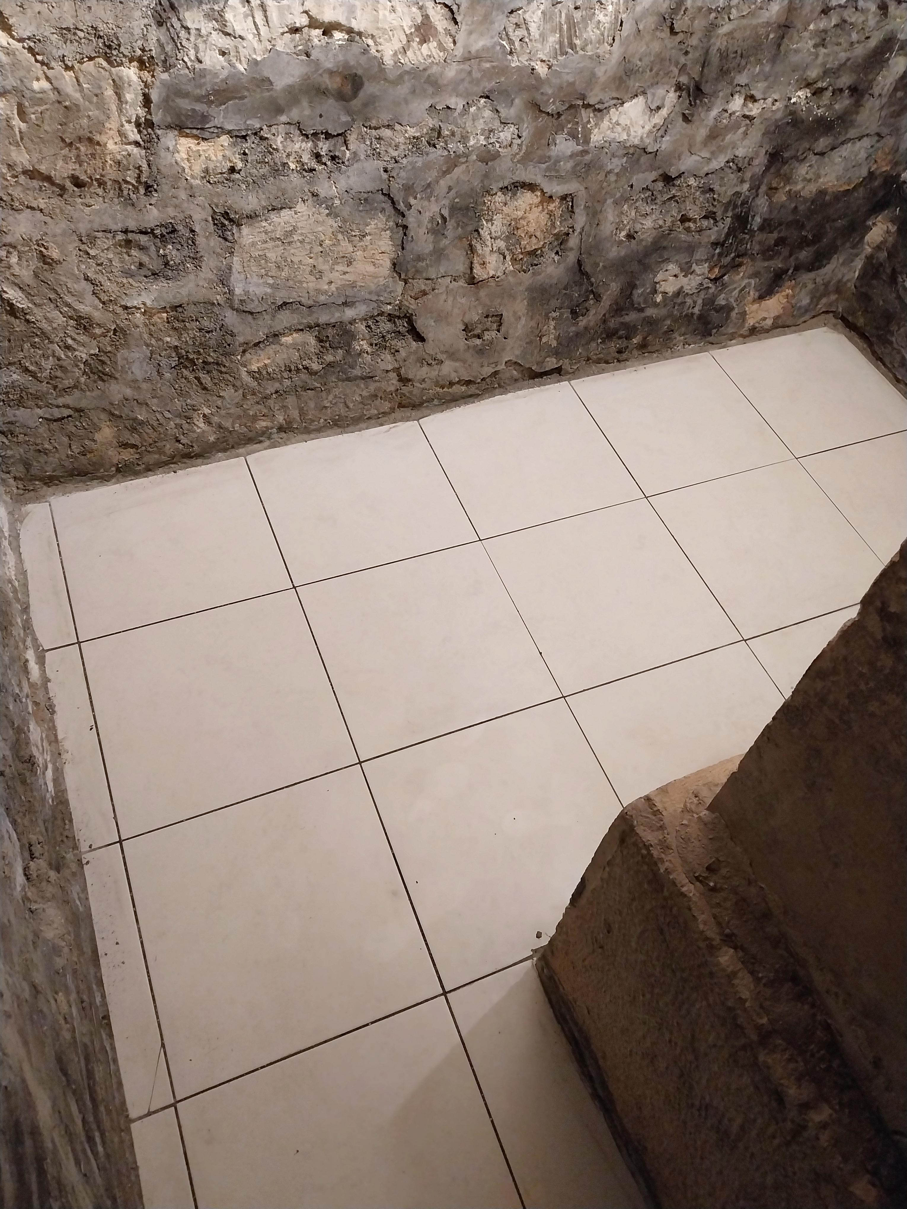 Cave rénovée de 3.5 m2 à louer -