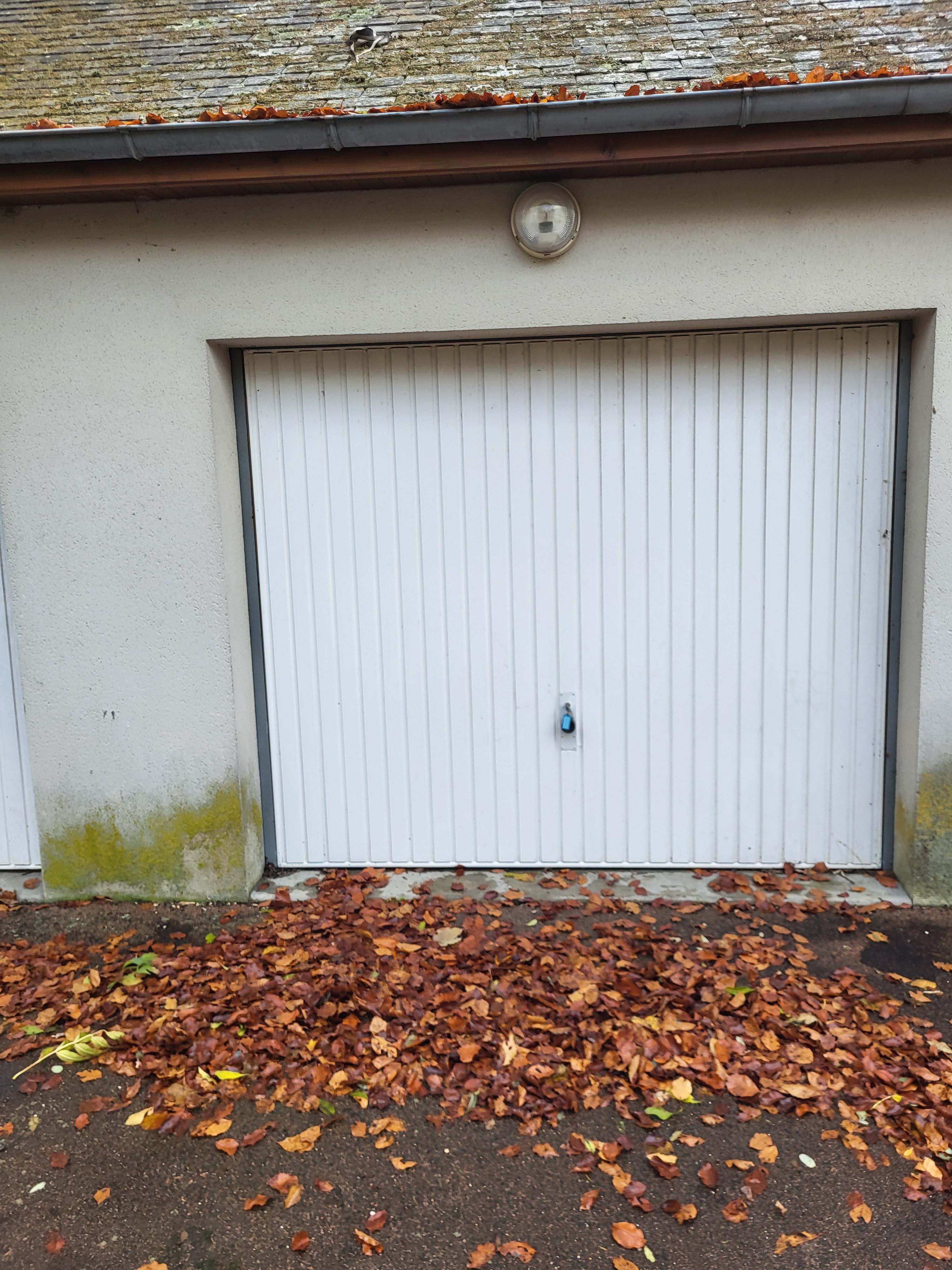Garage à louer