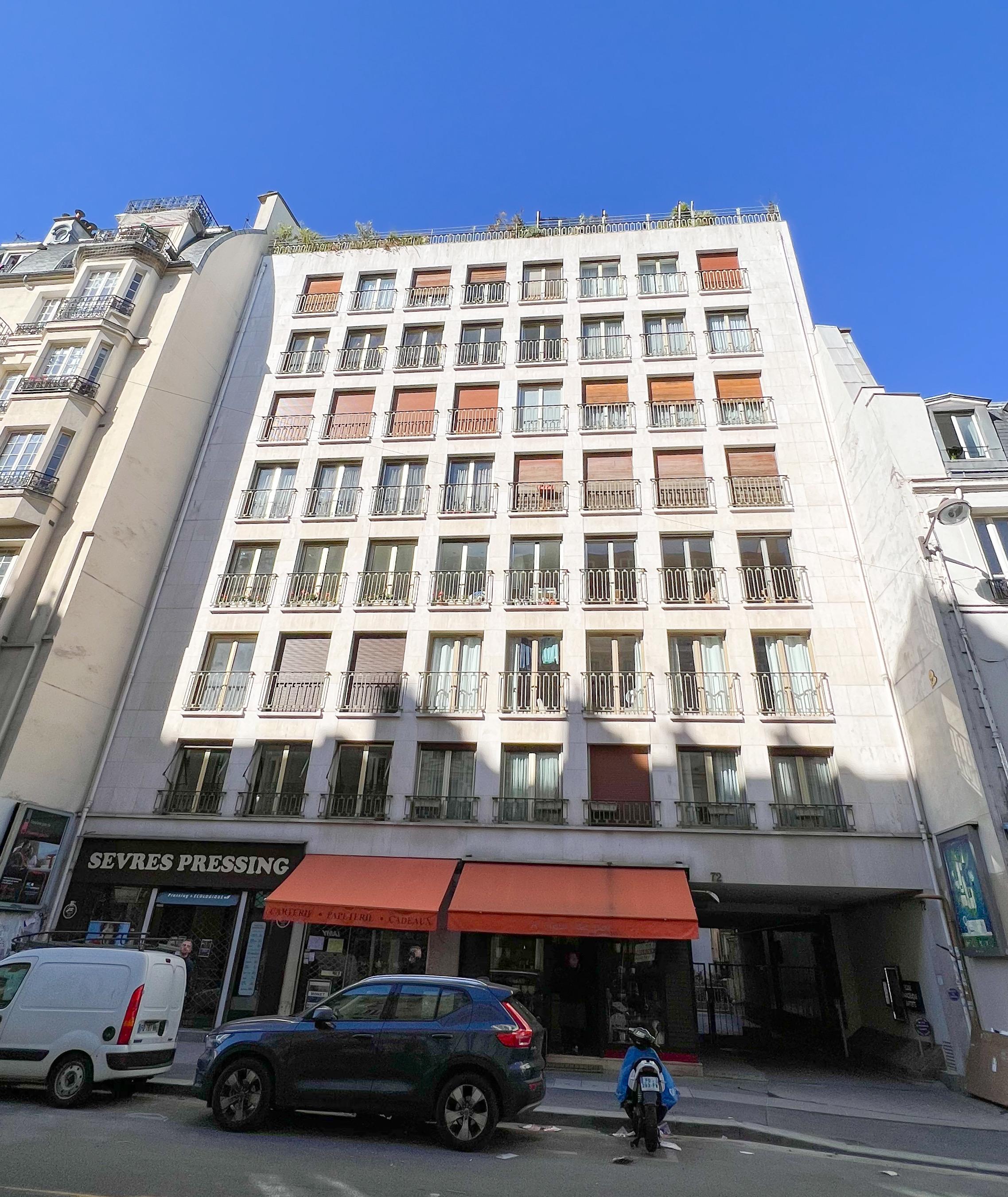 Box sécurisé - 17 m² - Rue de