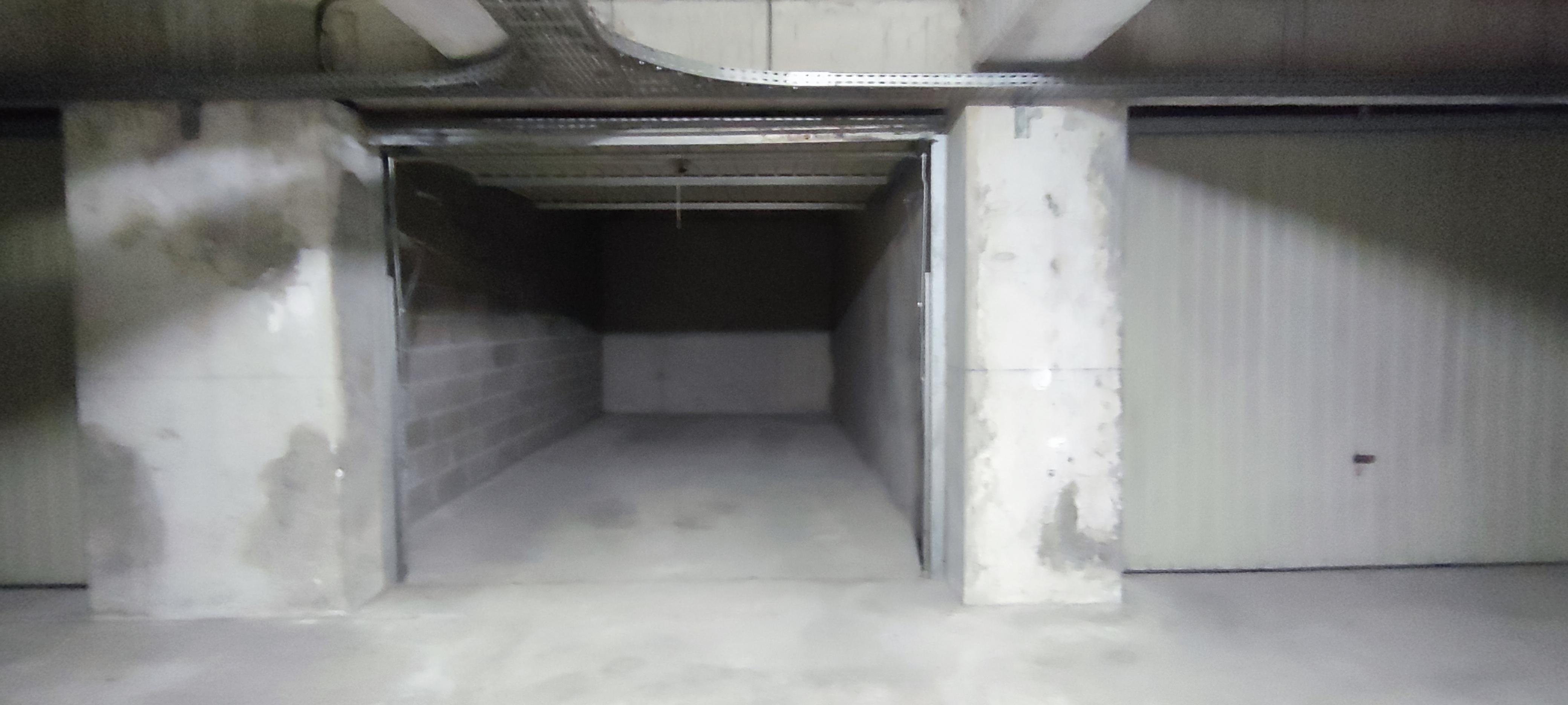 Garage 17 m2 à louer