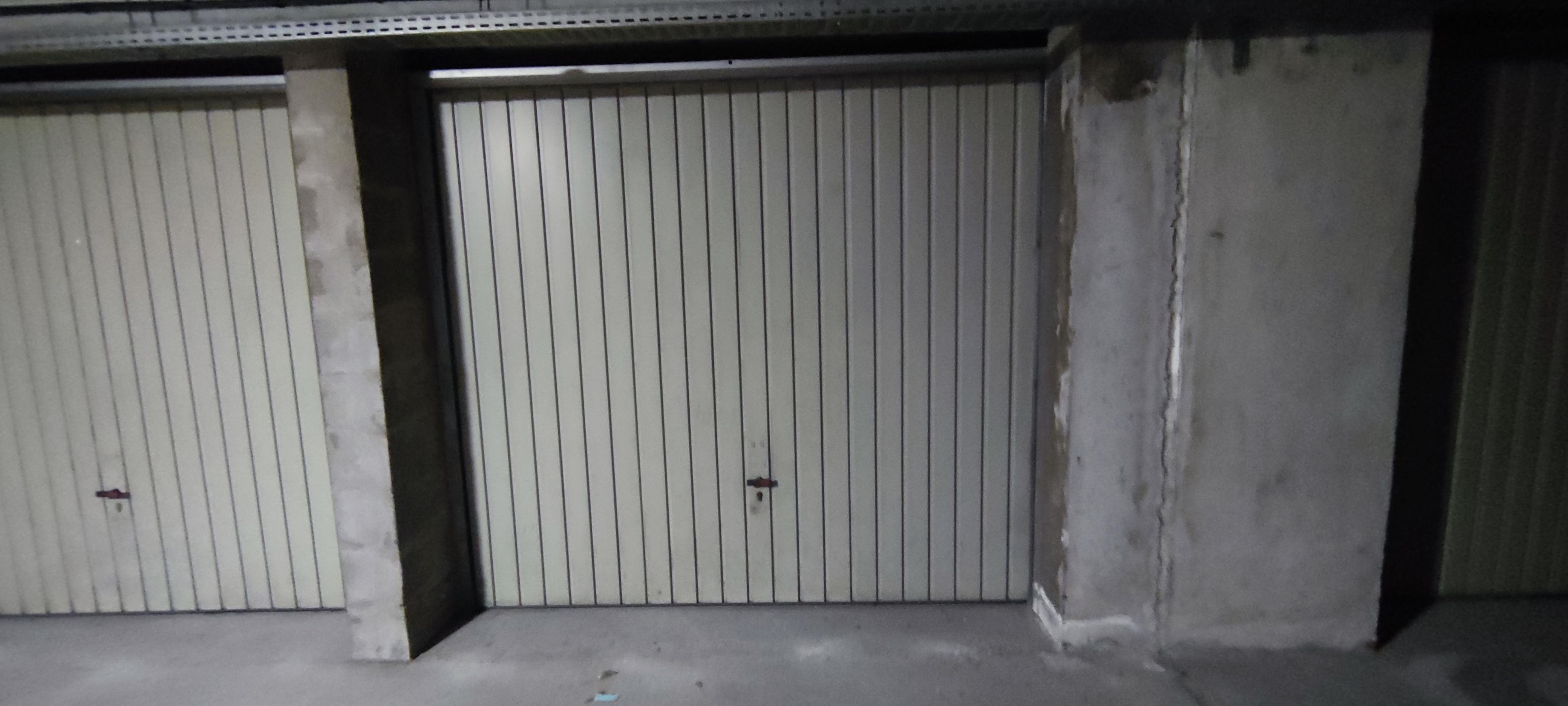Garage de 18 m² à louer