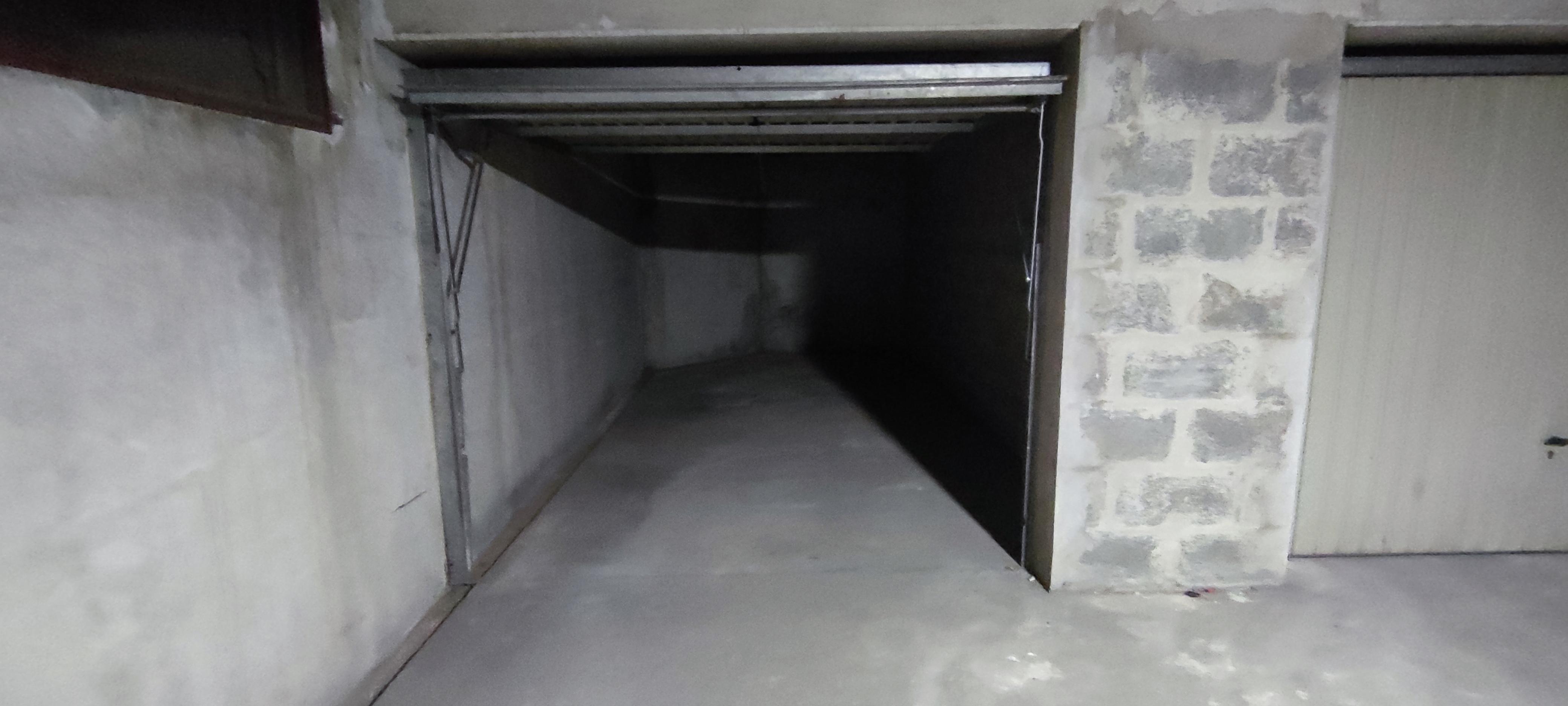 Garage de 14 m² à louer