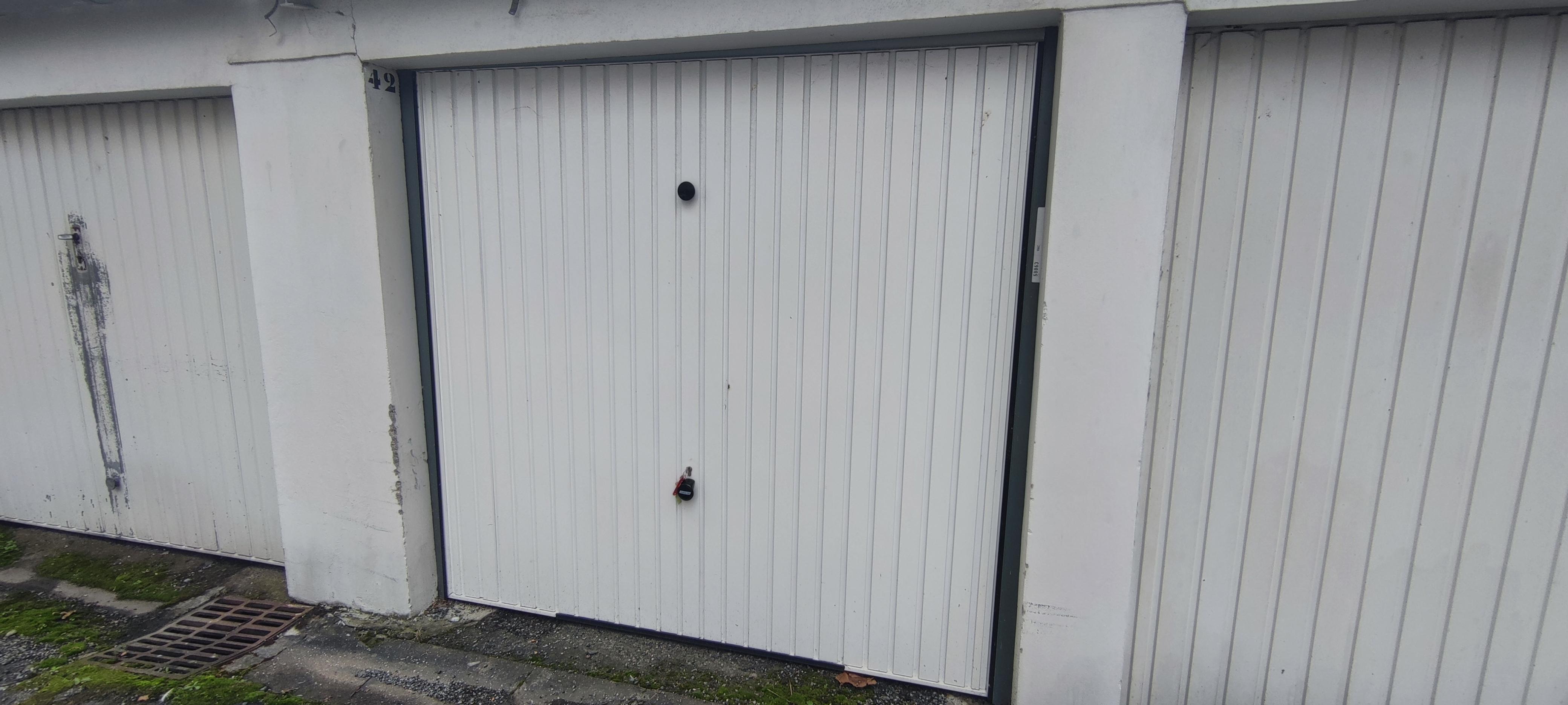Garage/ box de 14 m² à louer