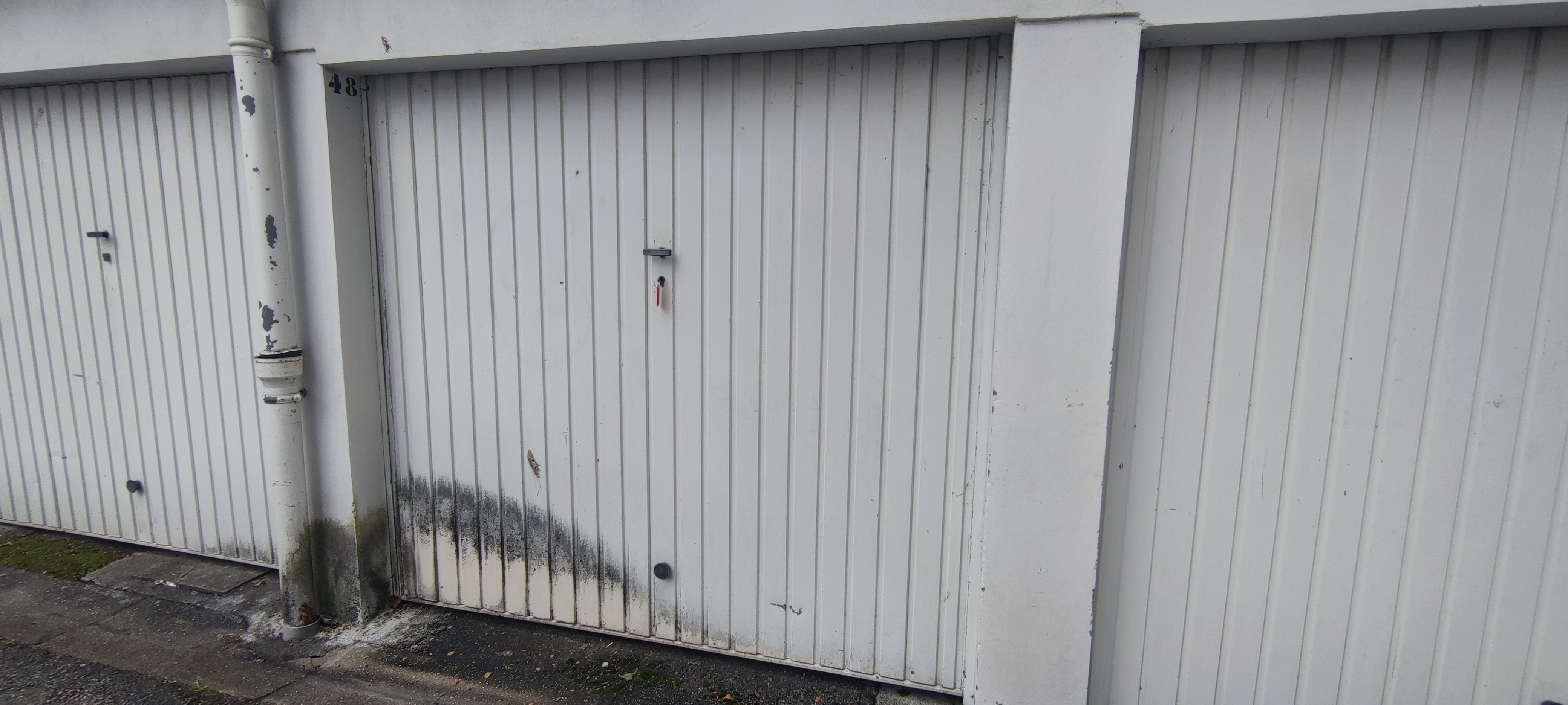Garage/ box de 11 m² à louer