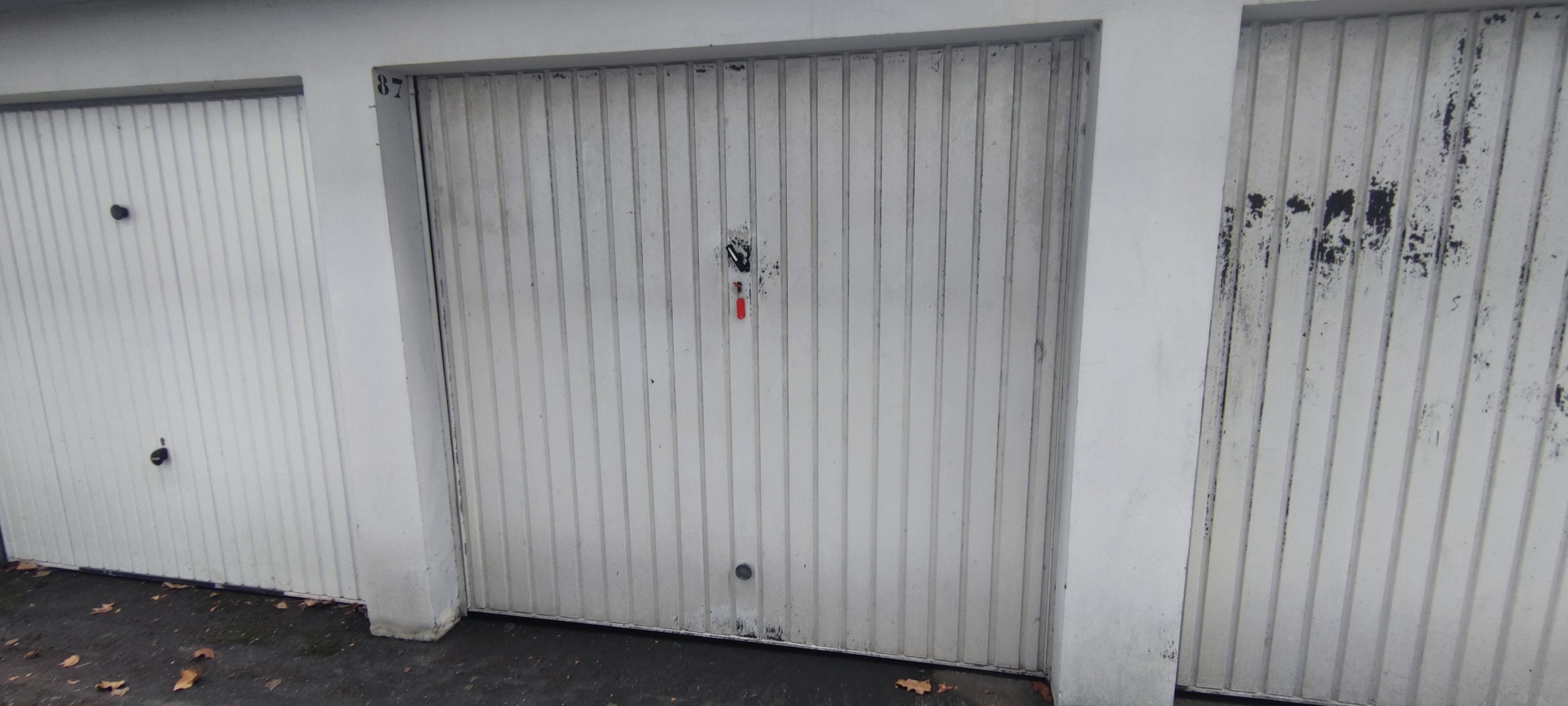 Garage/ box de 11 m² à louer