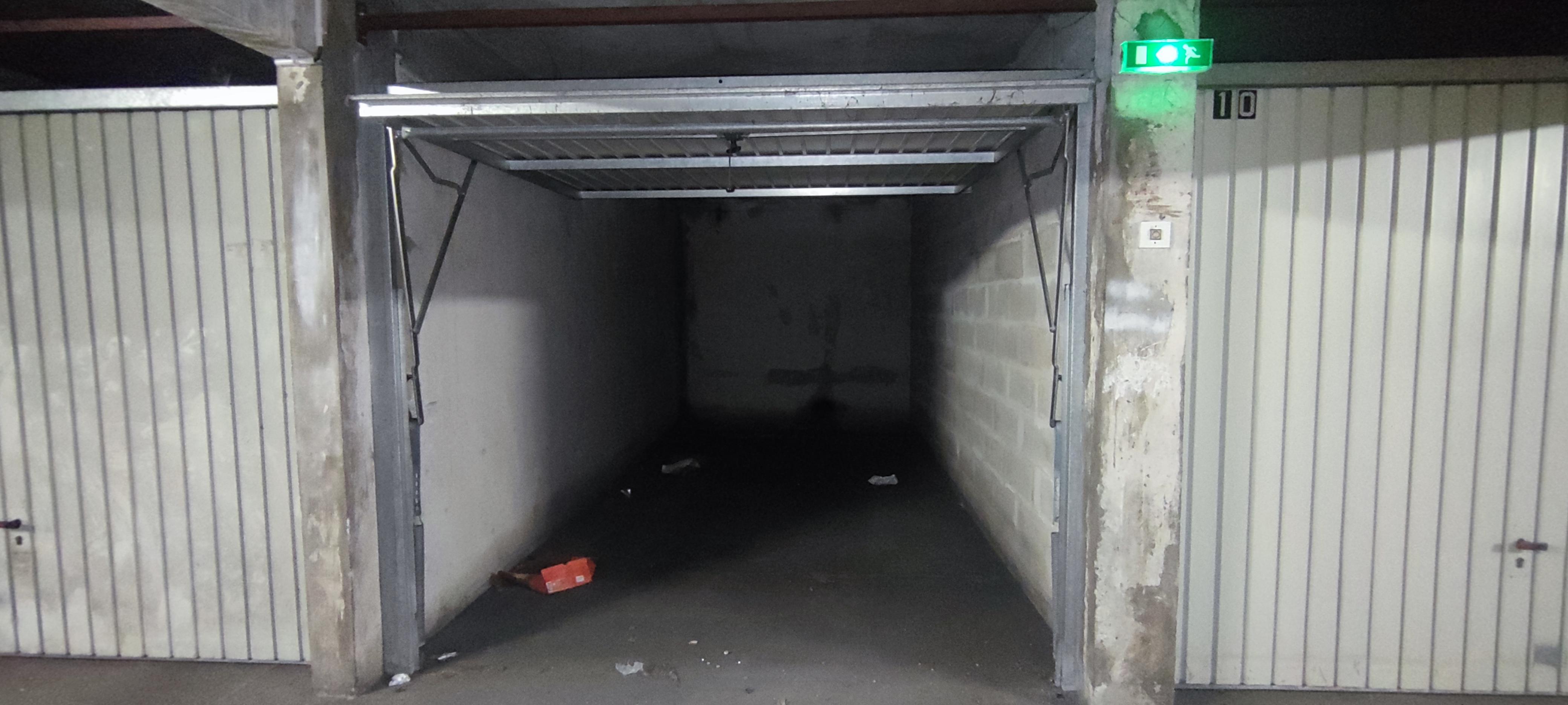 Garage de 12 m² à louer