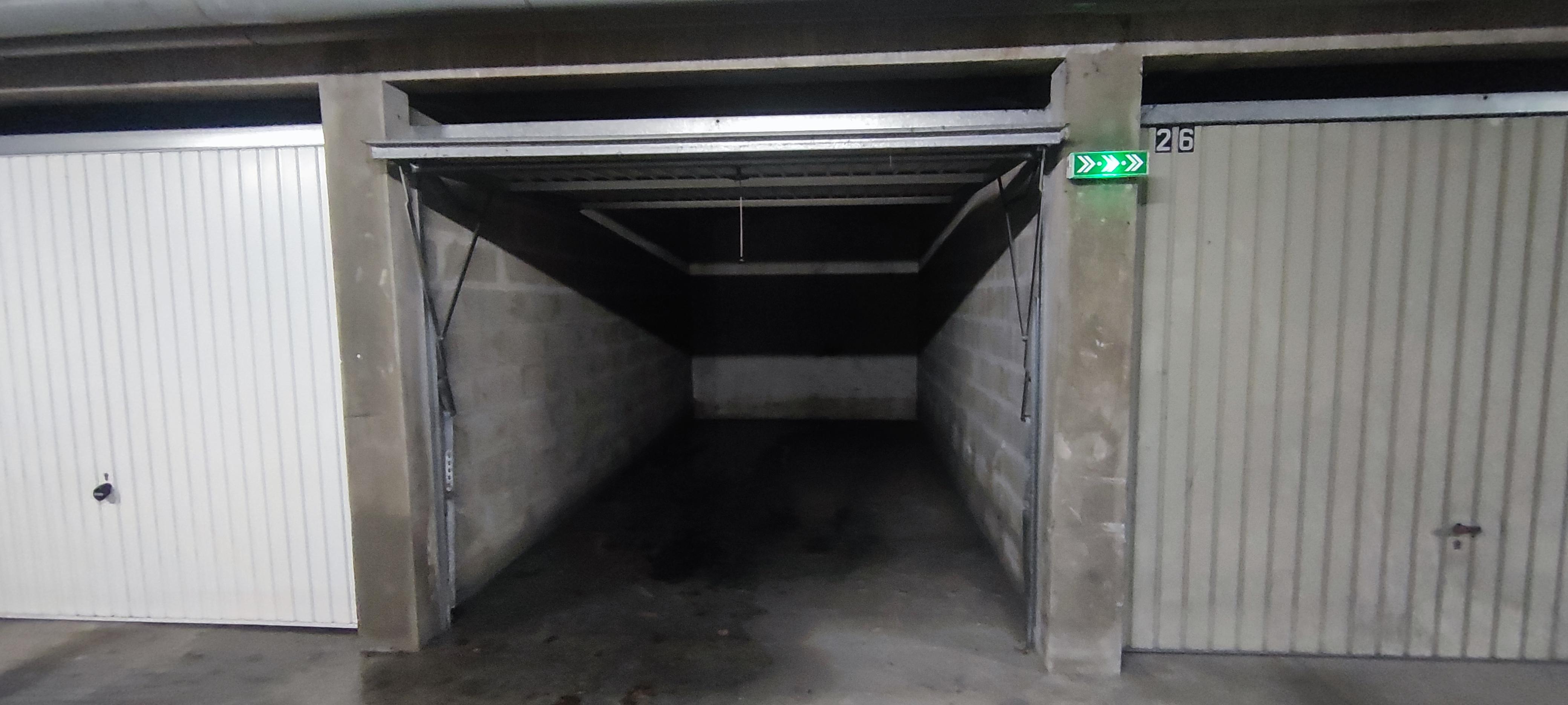 Garage de 13 m² à louer