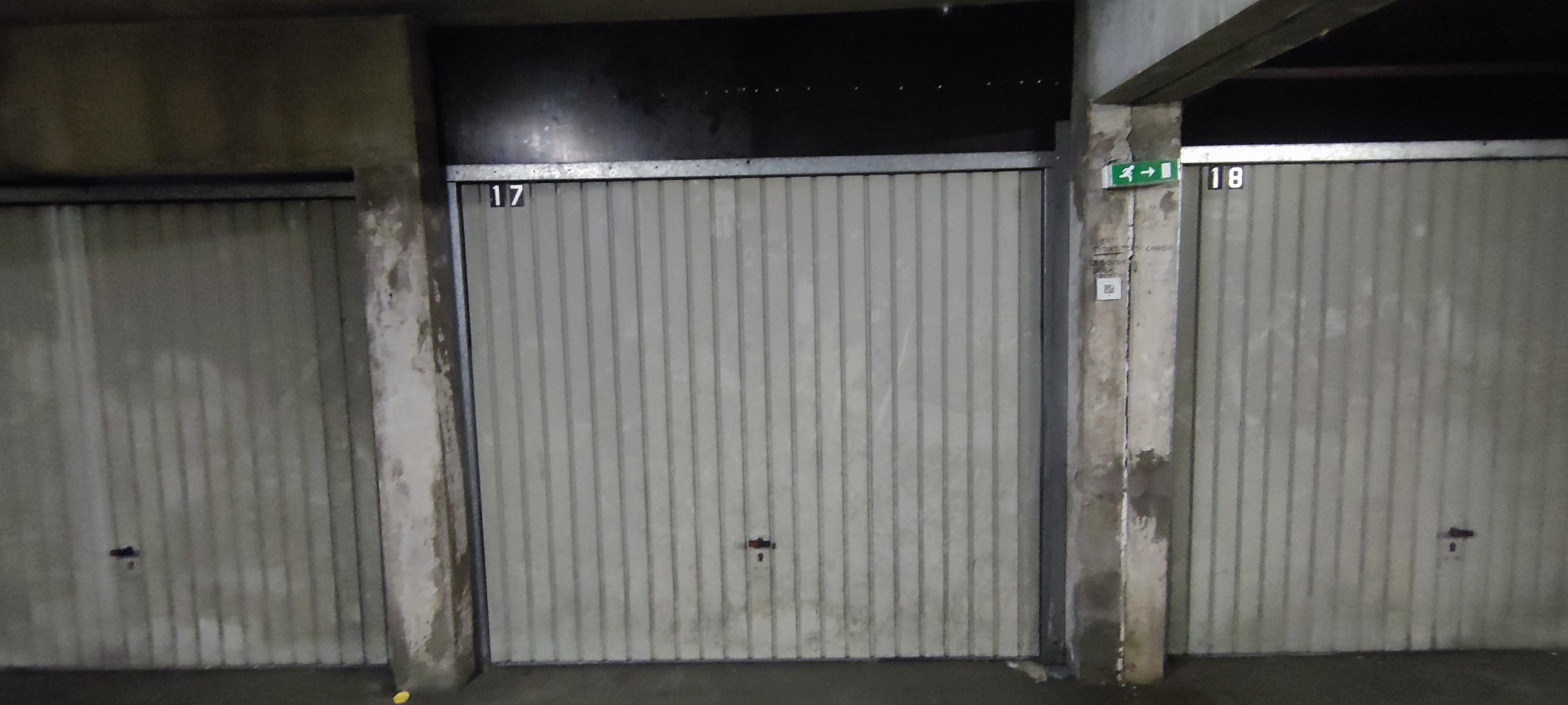 Garage de 12 m² à louer