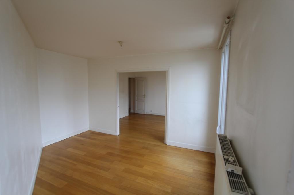 Box de stockage sécurisé 15 m² disponible