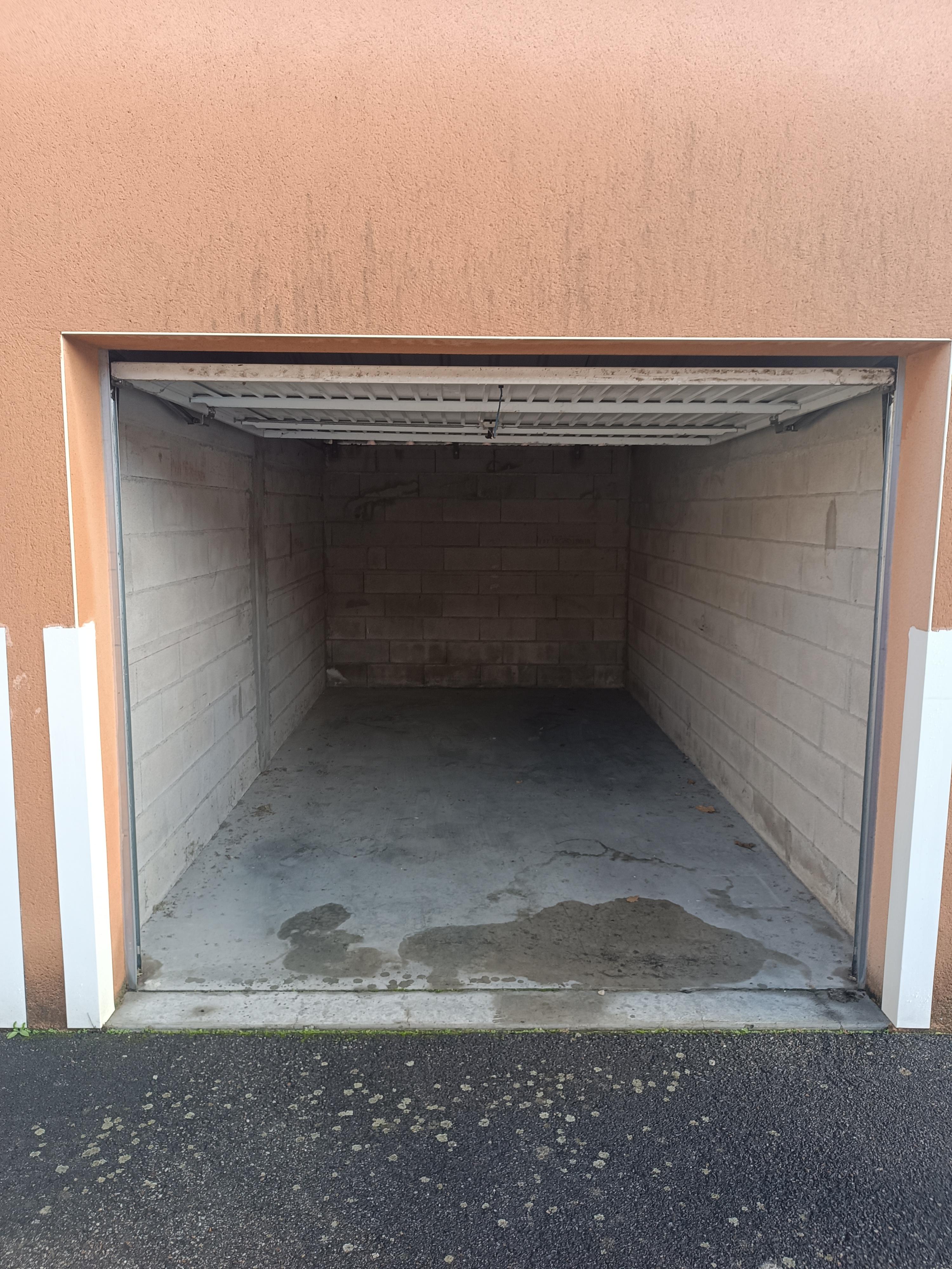Garage privé sur Castelginest