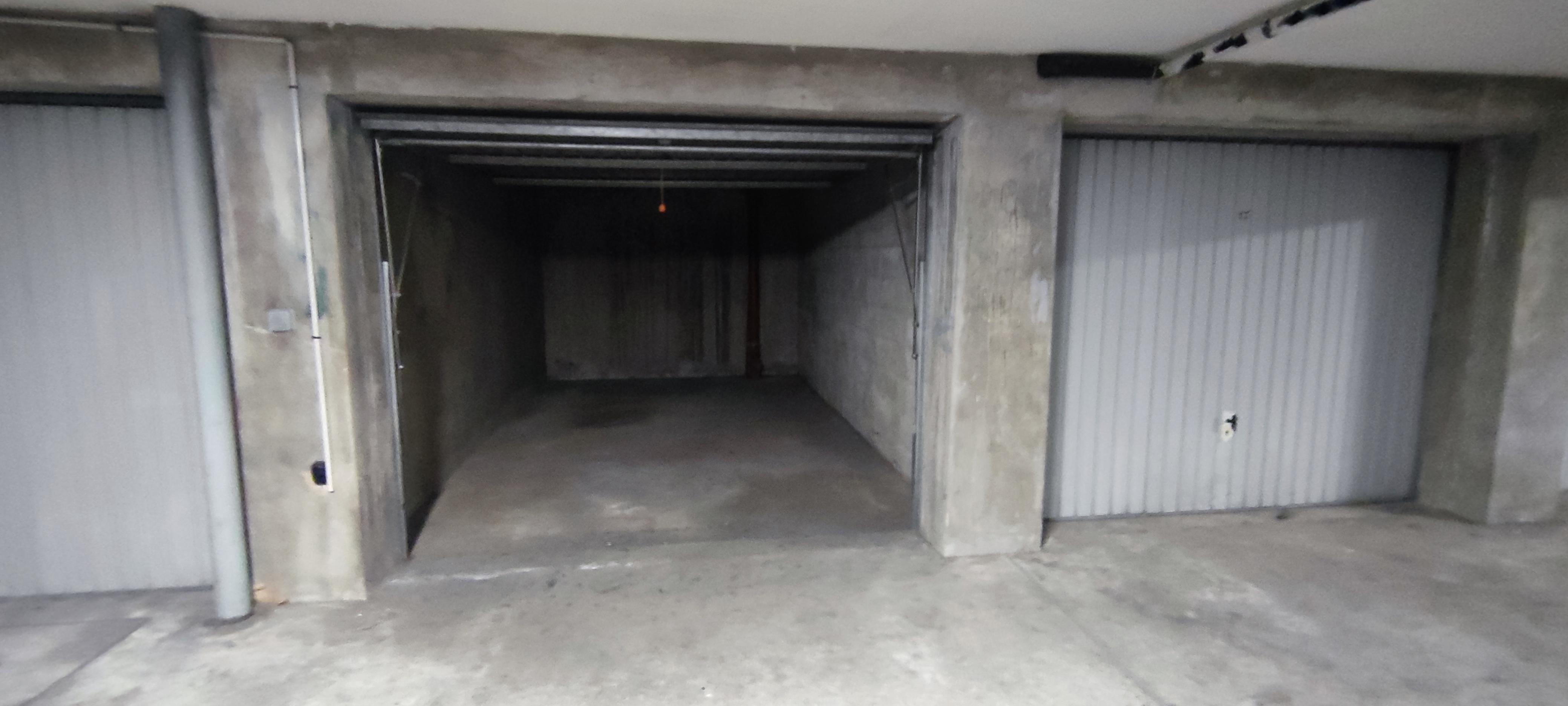 Garage de 13 m² à louer