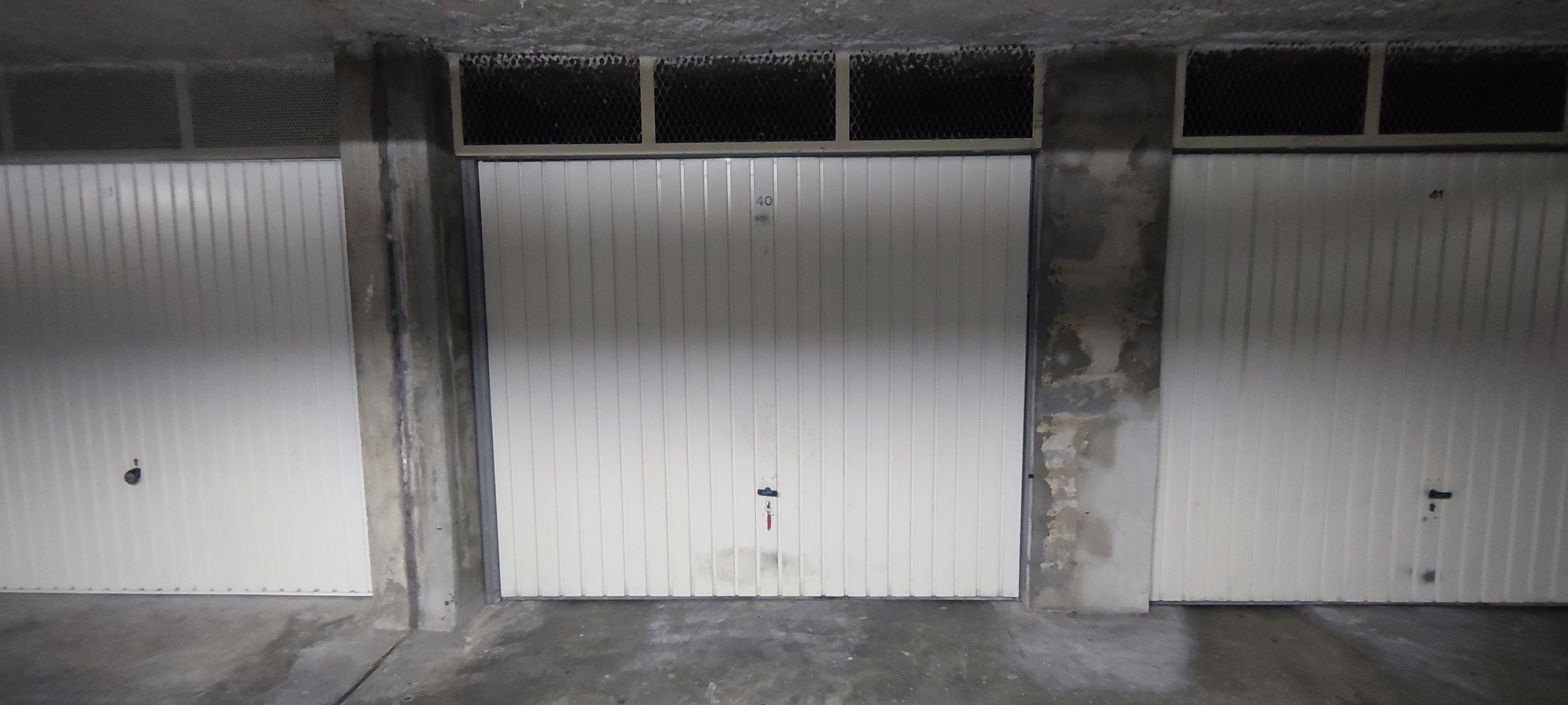 Garage de 13 m² à louer