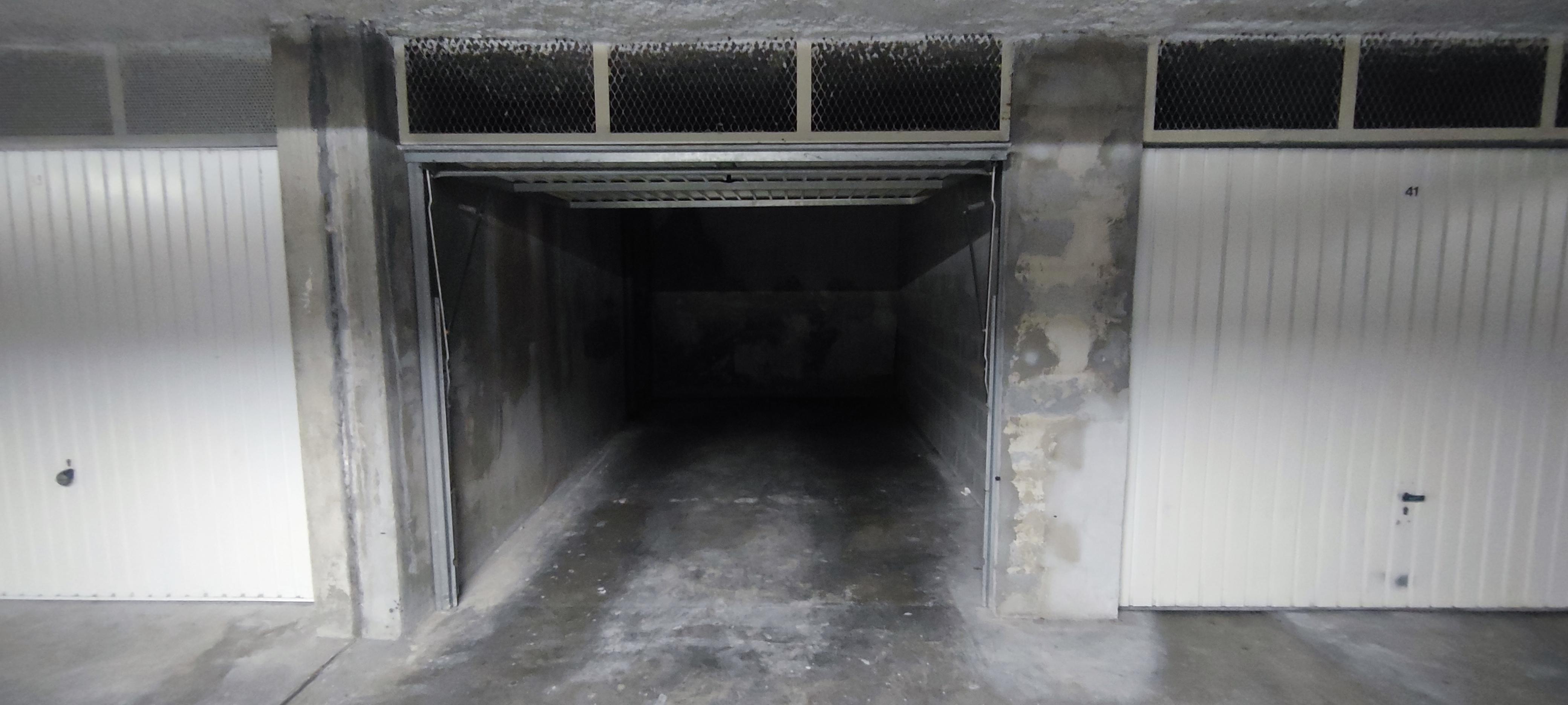 Garage de 13 m² à louer