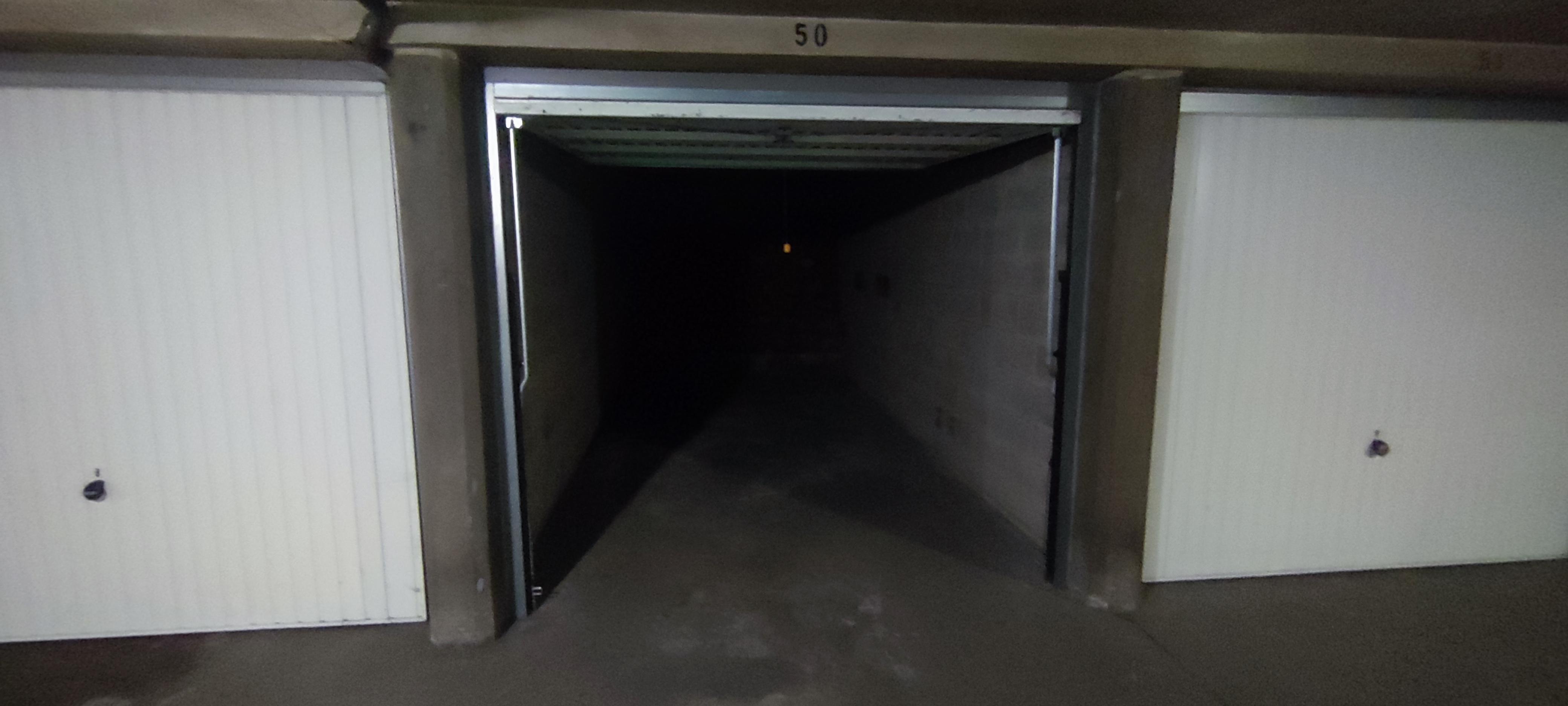 Garage de 13 m² à louer