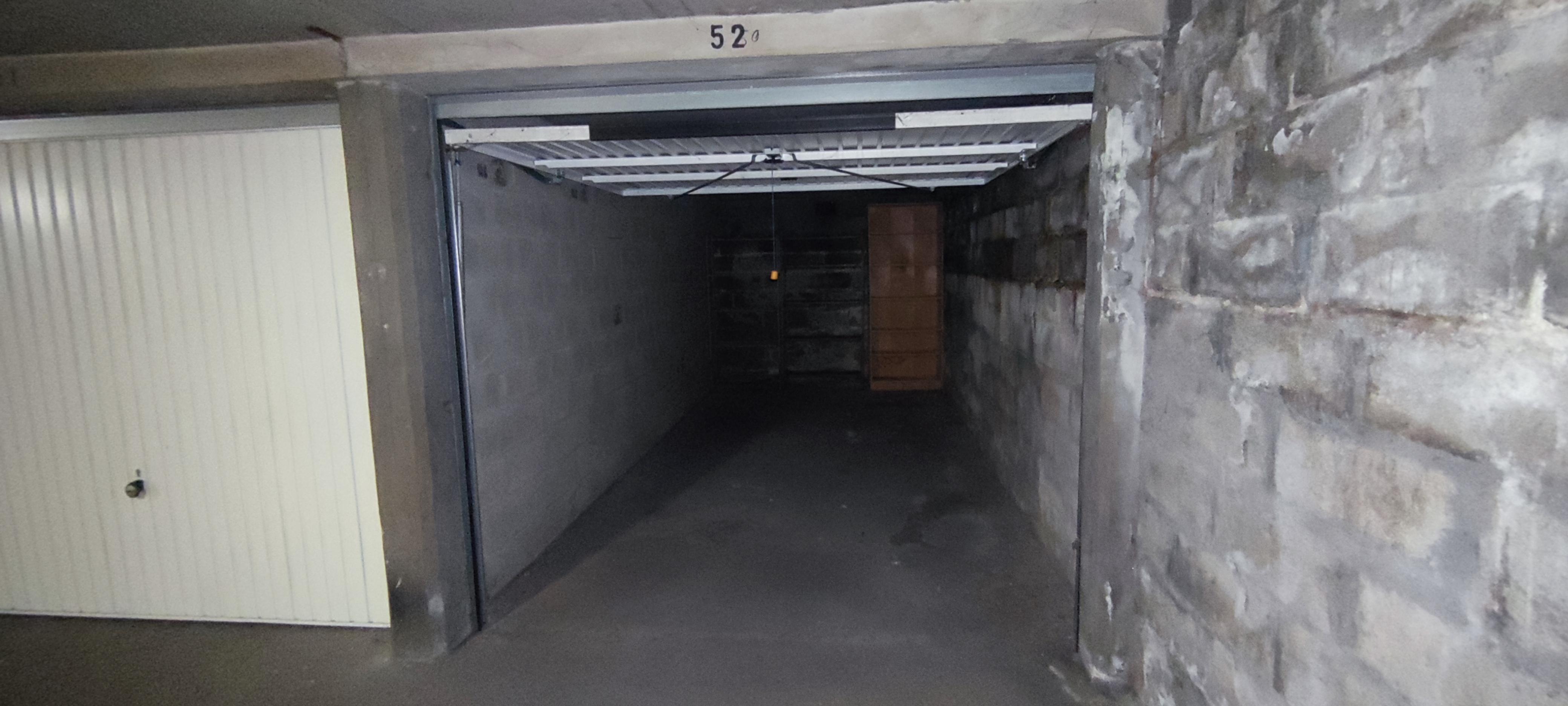 Garage de 13 m² à louer