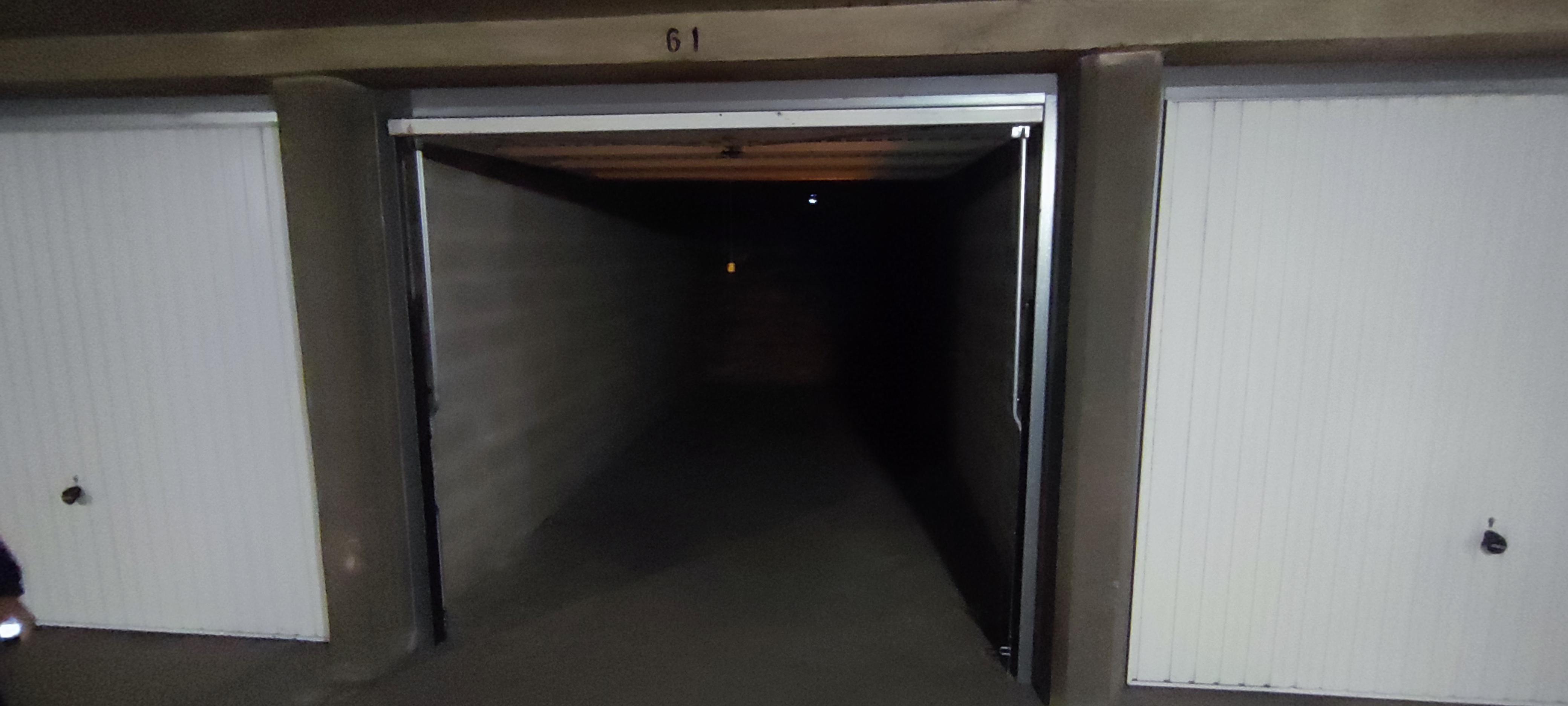 Garage de 13 m² à louer