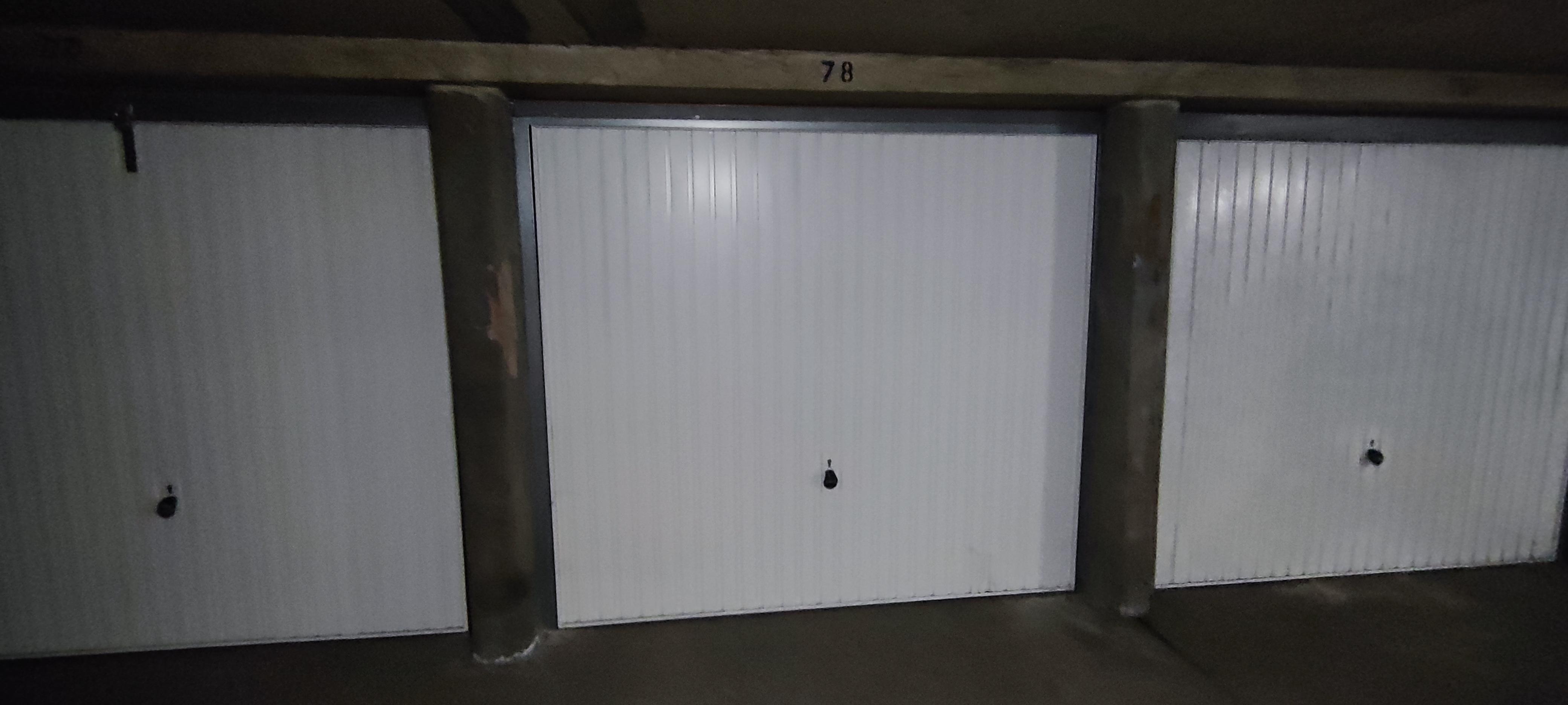 Garage de 13 m² à louer